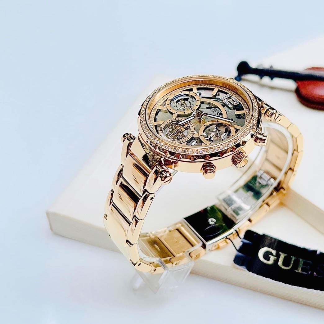 Đồng Hồ Guess Solstice |Nữ Giới |Mặt Đính Đá |Dây Kim Loại Vàng Gold |Máy Pin (Quartz) |Size 37mm |donghogiatot.vn