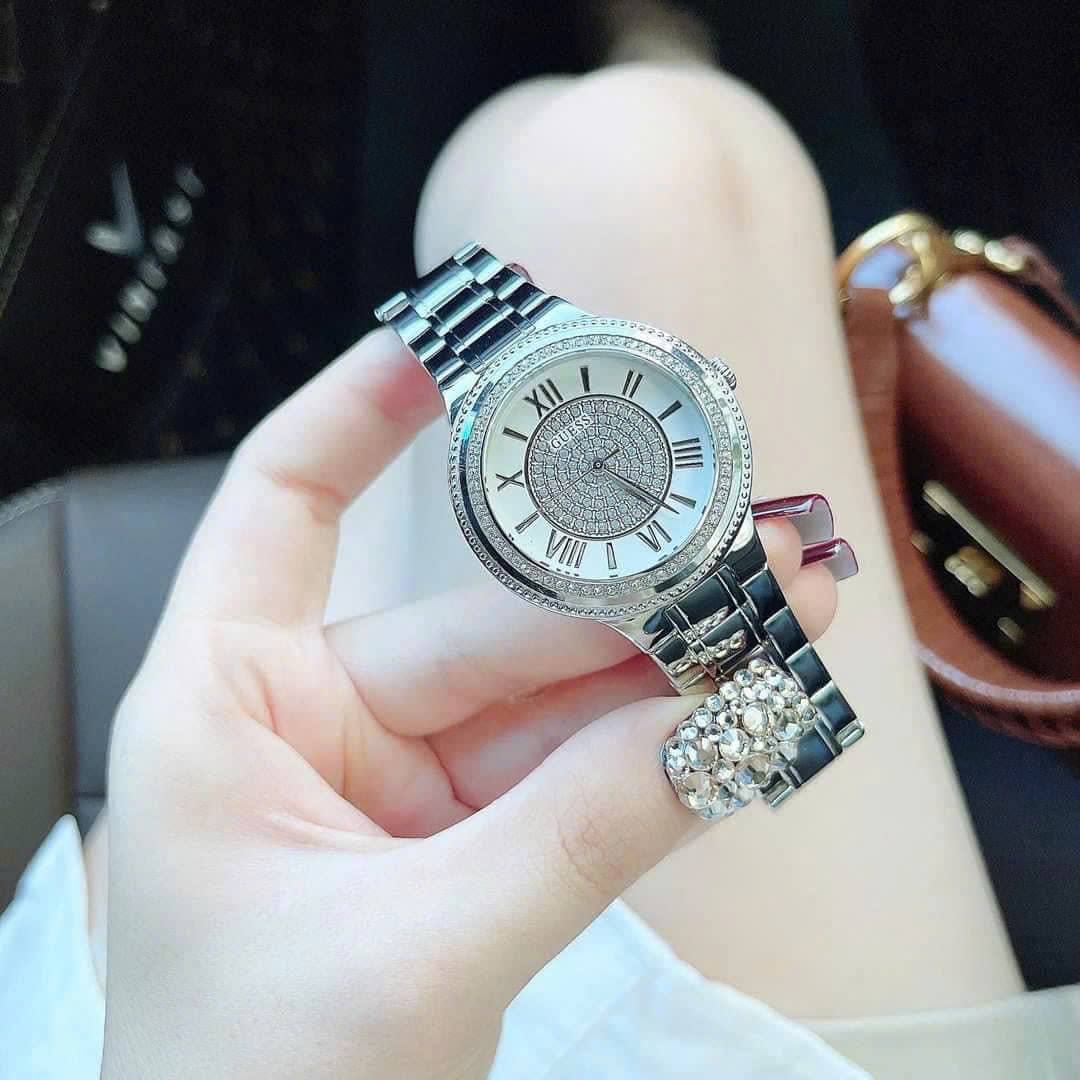 Đồng Hồ Guess Viền Đá |Nữ Giới |Mặt Số La Mã |Dây Kim Loại Silver |Máy Pin (Quartz) |Size 36mm |donghogiatot.vn