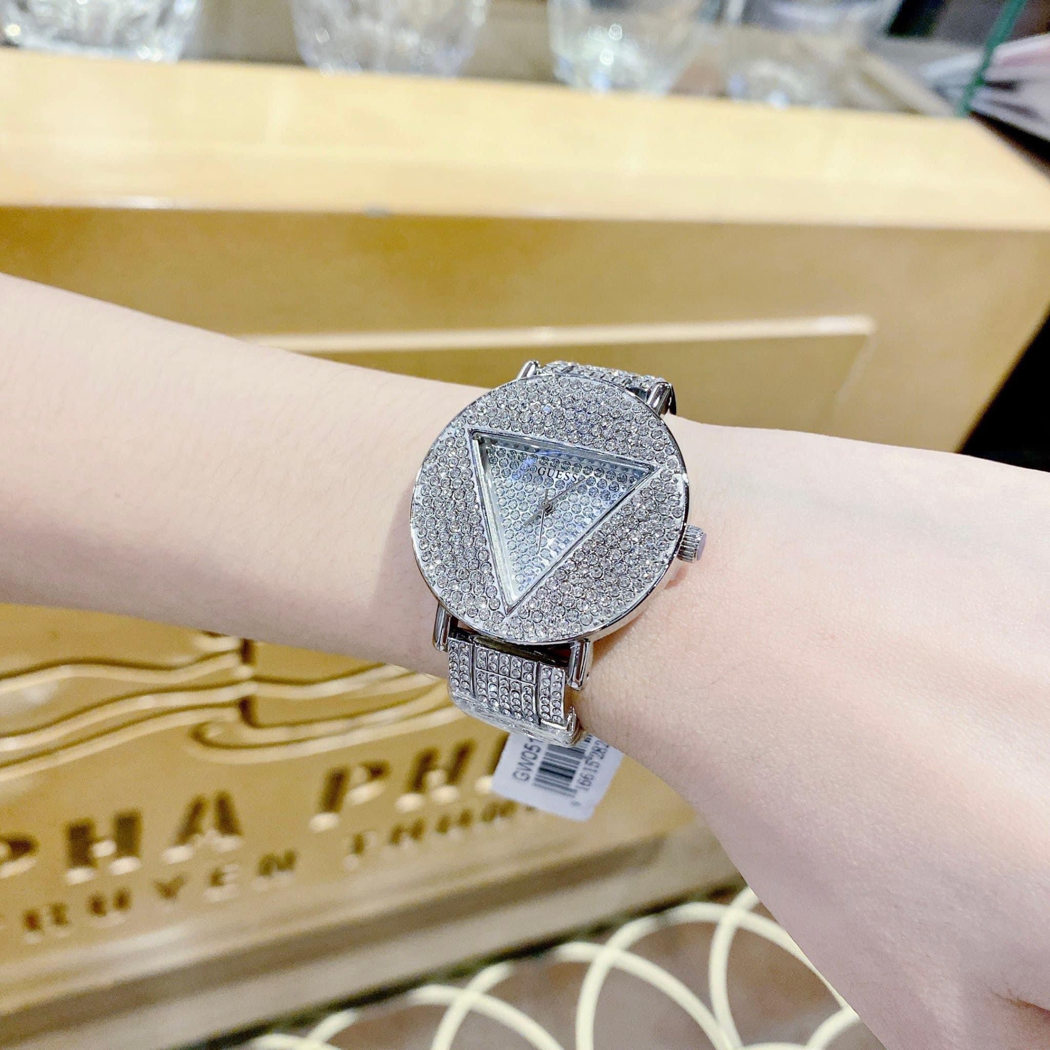 Đồng Hồ Guess Ladies Trend |Nữ Giới |Trắng Silver |Dây Kim Loại |Máy Pin (Quartz) |Size 36mm |donghogiatot.vn
