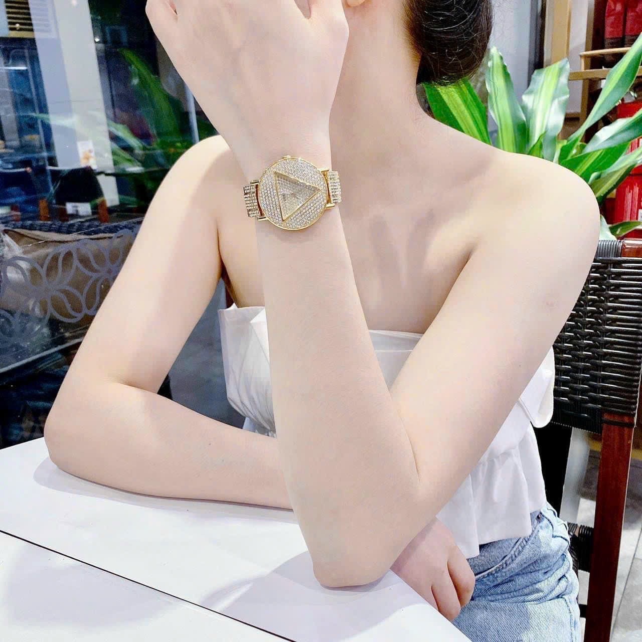 Đồng Hồ Guess Ladies Trend |Nữ Giới |Vàng Gold |Dây Kim Loại |Máy Pin (Quartz) |Size 36mm |donghogiatot.vn