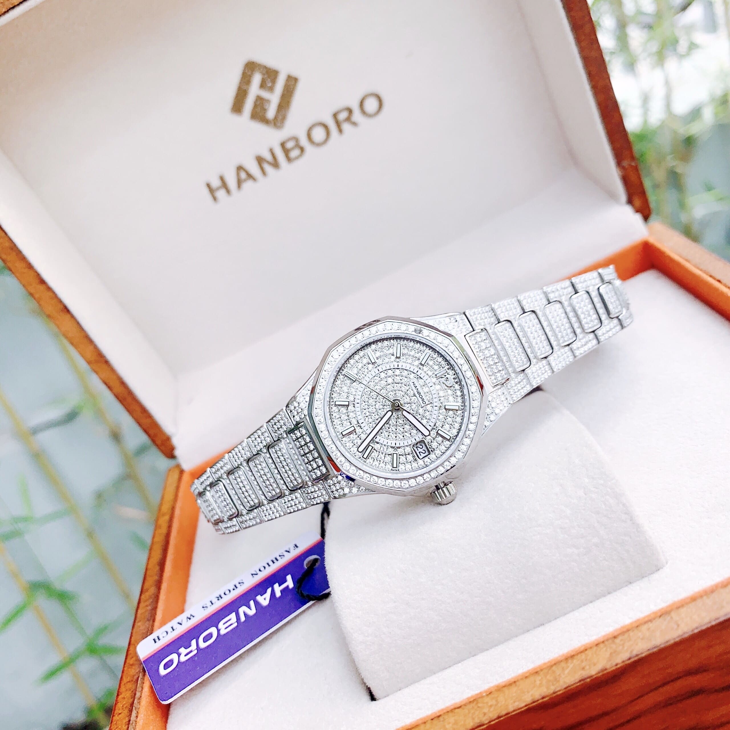 Đồng Hồ Hanboro Full Đá Swarovski  |Nữ Giới |Trắng Silver |Dây Kim Loại |Máy Pin (Quartz) |Size 34mm |donghogiatot.vn