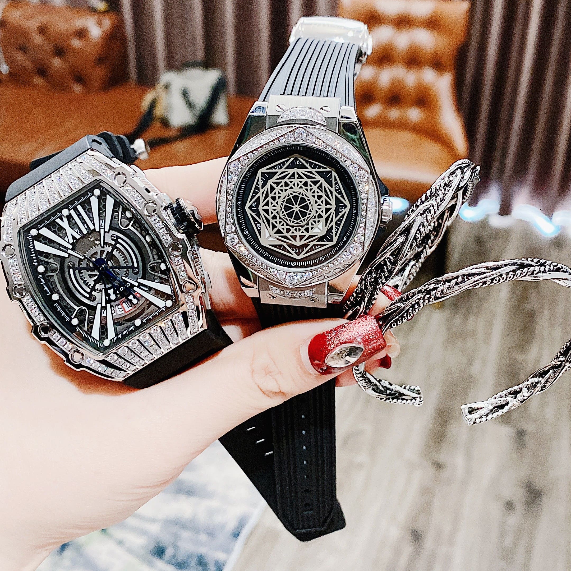 Đồng Hồ Hanboro Lịch Ngày |Cặp Đôi |Đính Đá |Silver |Dây Cao Su Đen |donghogiatot.vn