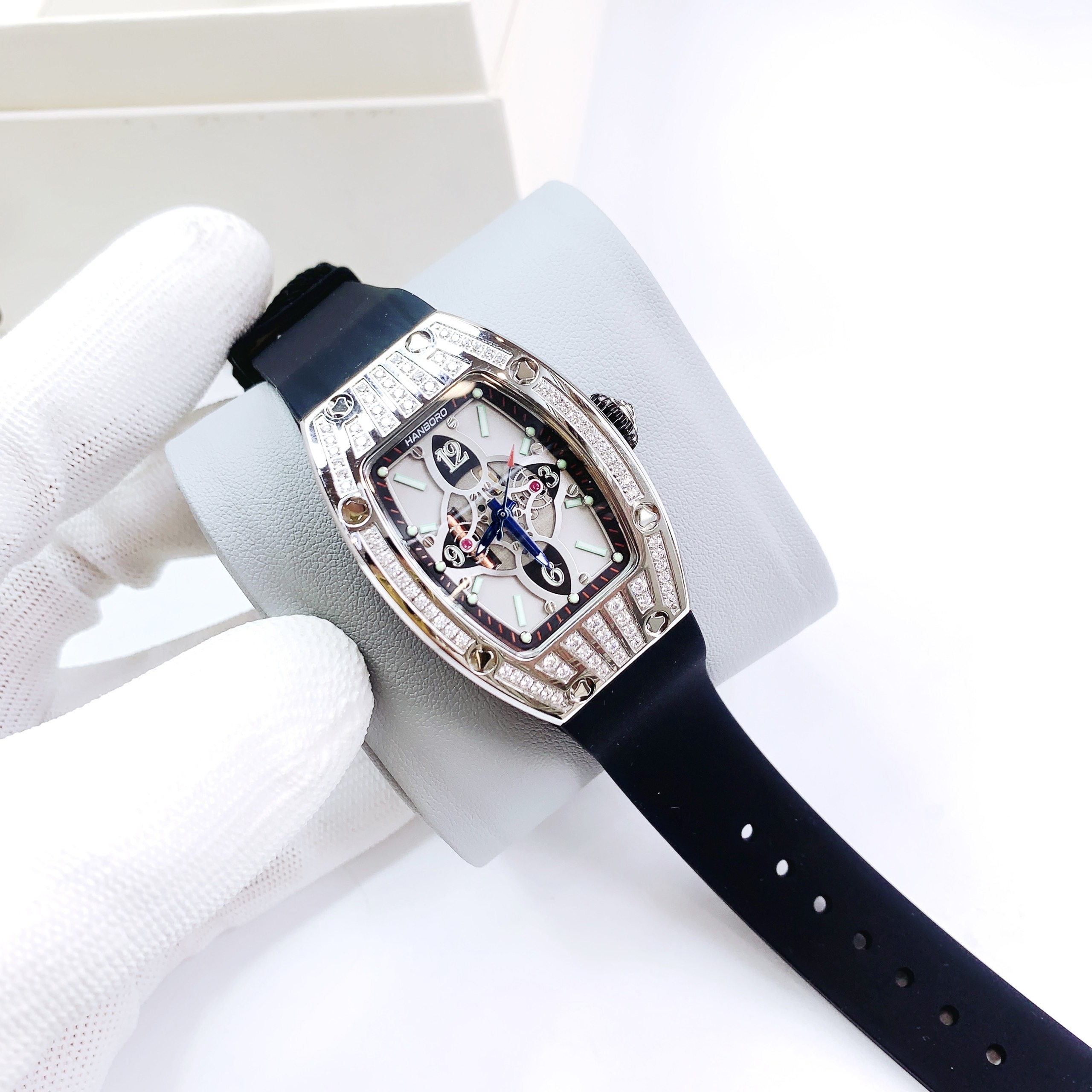 Đồng Hồ Hanboro Mặt Oval |Cặp Đôi |Đính Đá Swarovski |Trắng Silver |Dây Cao Su Đen |Size36x50mm |donghogiatot.vn