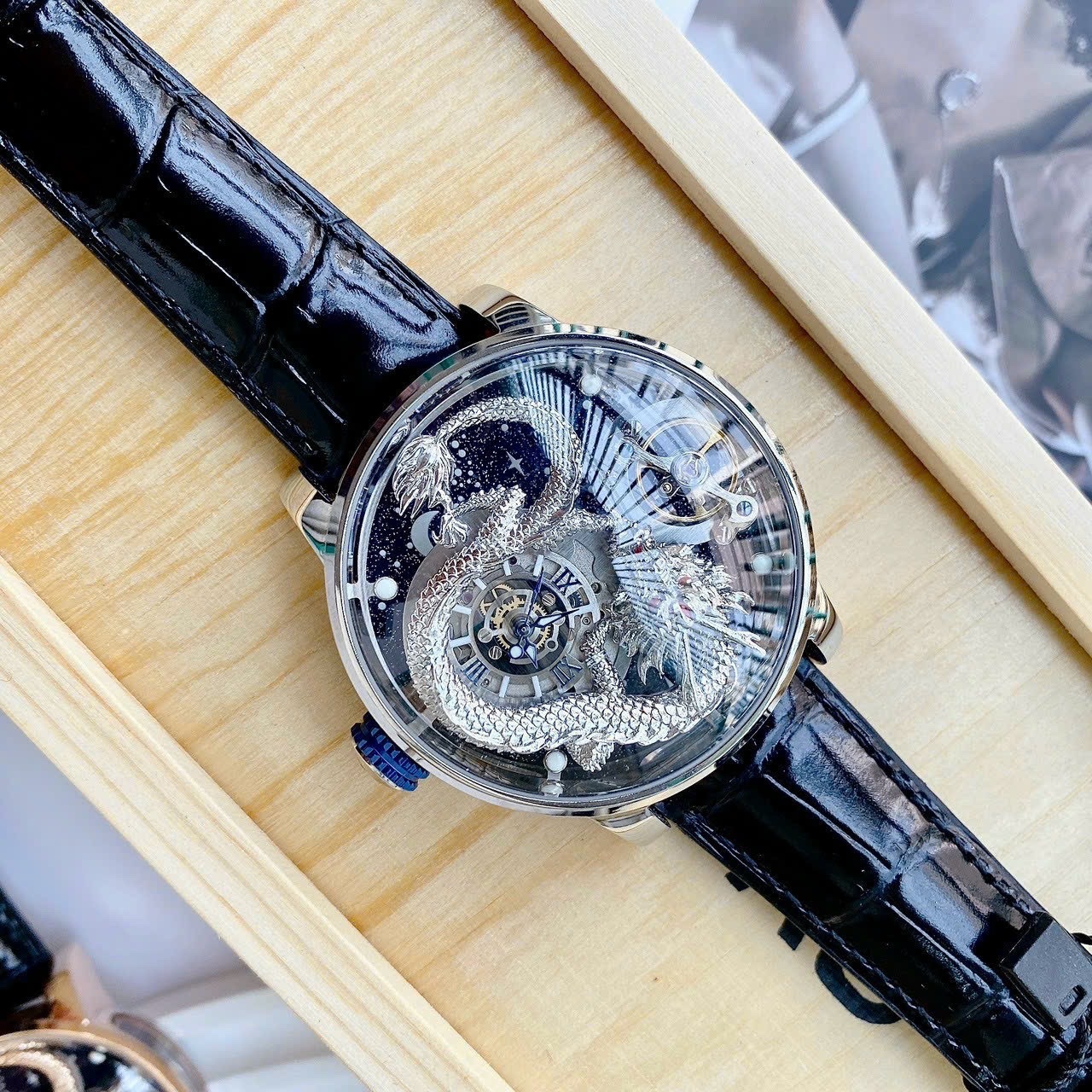 Đồng Hồ Hanboro Rồng Vàng |Nam Giới |Trắng Silver |Dây Da Đen |Máy Cơ (Automatic) |Size 45mm |donghogiatot.vn