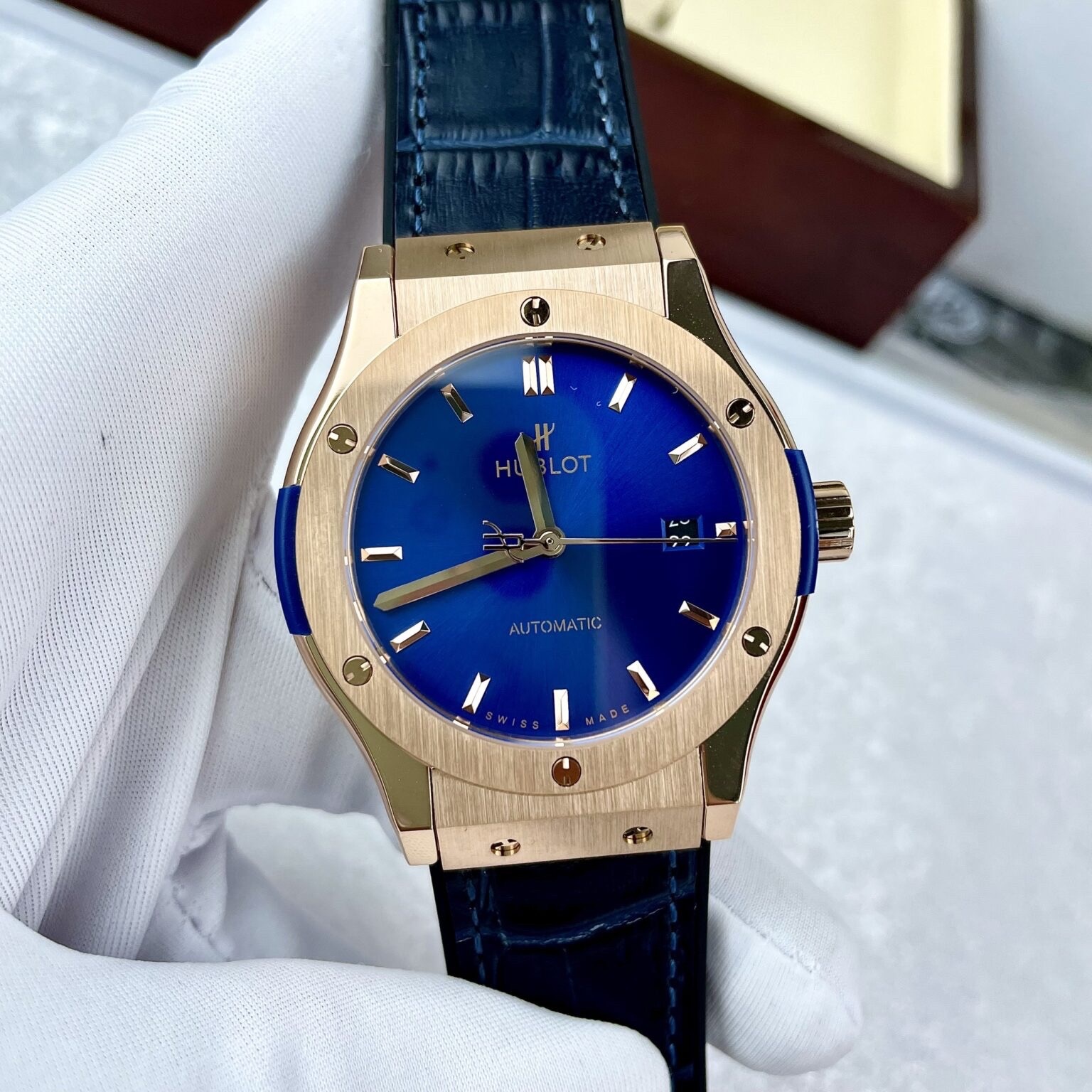 Đồng Hồ Hublot Classic Fusion |Nam Giới |Rose Gold |Dây Da Xanh Bọc Cao Su |Máy Cơ (Automatic) |Size 42mm |donghogiatot.vn
