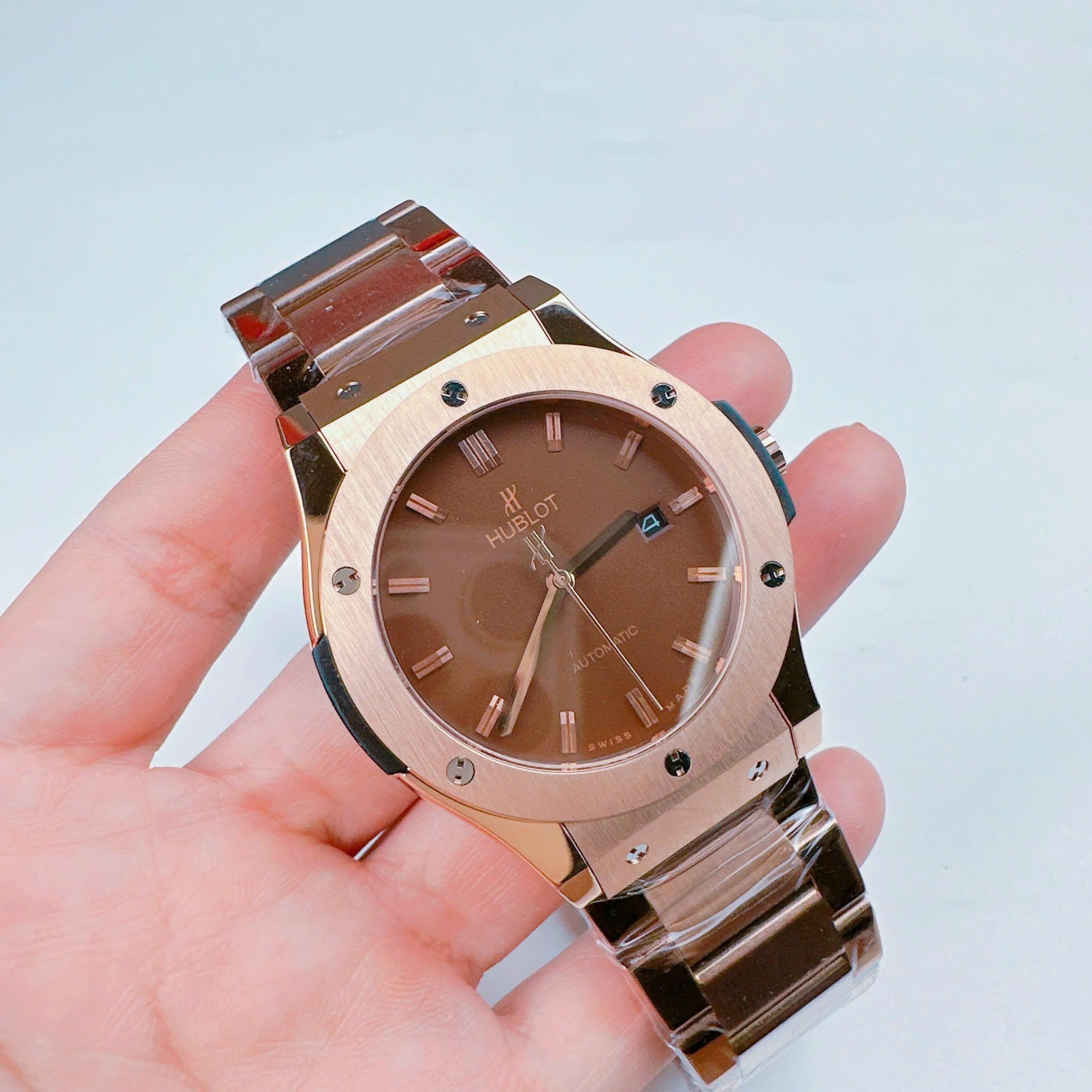 Đồng Hồ Hublot Classic Fusion |Nam Giới |Dây Kim Loại Rose Gold |Máy Tự Động (Automatic) |Size 42mm |donghogiatot.vn