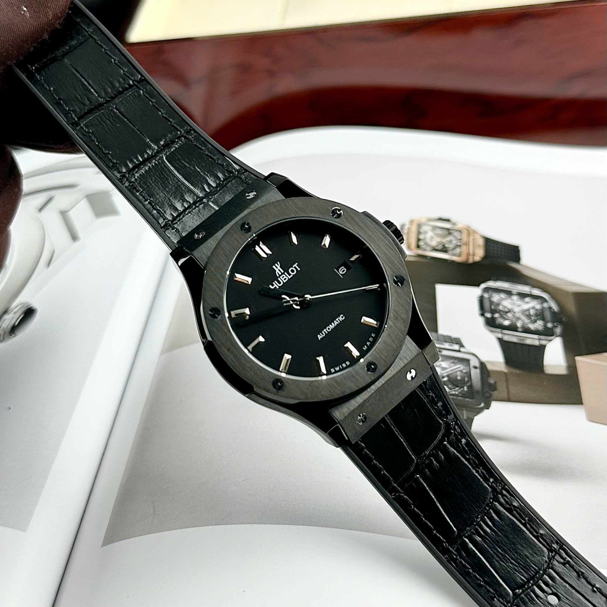 Đồng Hồ Hublot Classic Fusion |Nam Giới |Full Đen |Dây Da Bọc Cao Su |Máy Cơ (Automatic) |Size 42mm |donghogiatot.vn