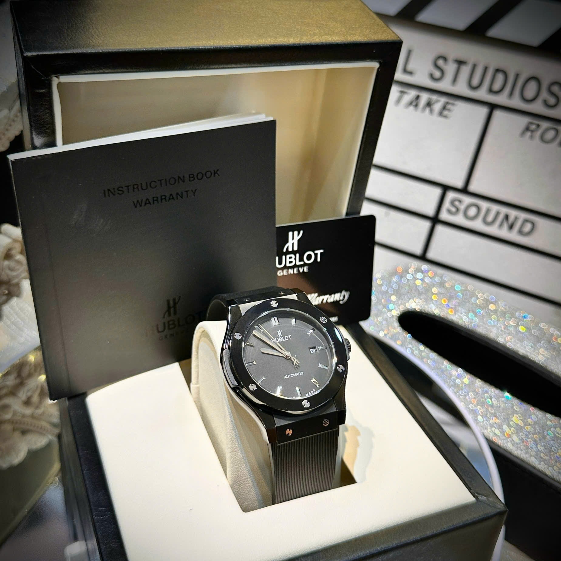 Đồng Hồ Hublot Classic Fusion |Nam Giới |Mặt Full Đen |Dây Silicone Đen |Máy Cơ (Automatic) |Size 42mm |donghogiatot.vn