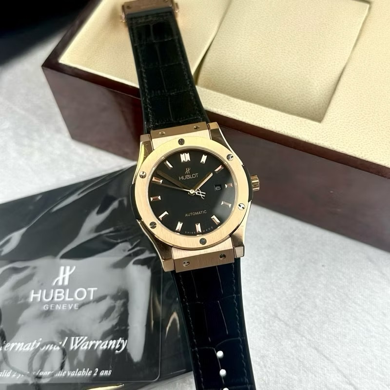 Đồng Hồ Hublot Classic Fusion |Nam Giới |Rose Gold |Dây Da Bọc Cao Su |Máy Cơ (Automatic) |Size 42mm |donghogiatot.vn