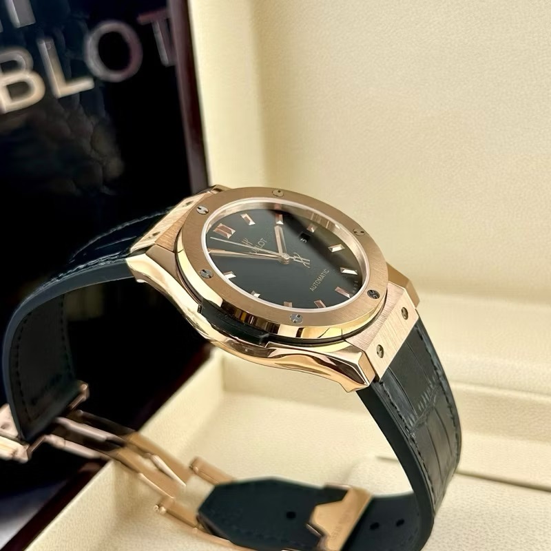 Đồng Hồ Hublot Classic Fusion |Nam Giới |Rose Gold |Dây Da Bọc Cao Su |Máy Cơ (Automatic) |Size 42mm |donghogiatot.vn