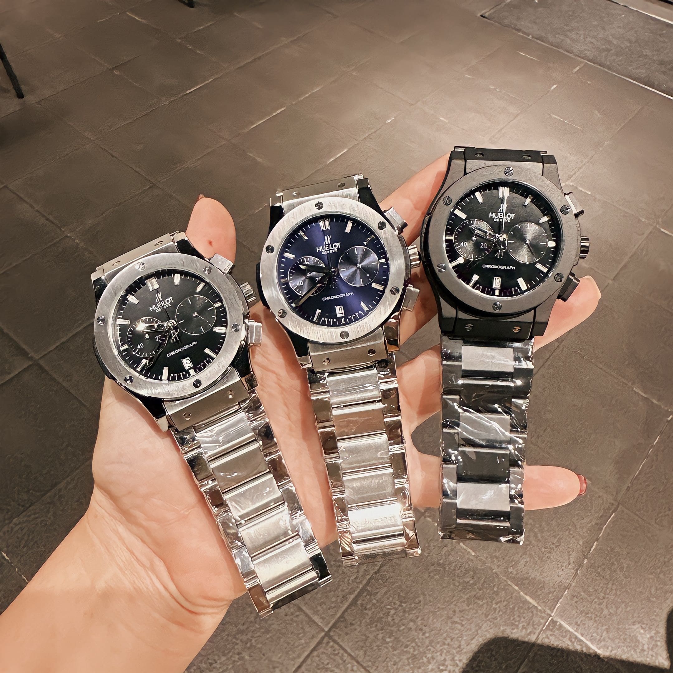 Đồng Hồ Hublot Classic |Nam Giới |6 Kim |Chronograph |Dây Kim Loại Đen |Máy Pin (Máy Quartz) |Size 42mm |donghogiatot.vn