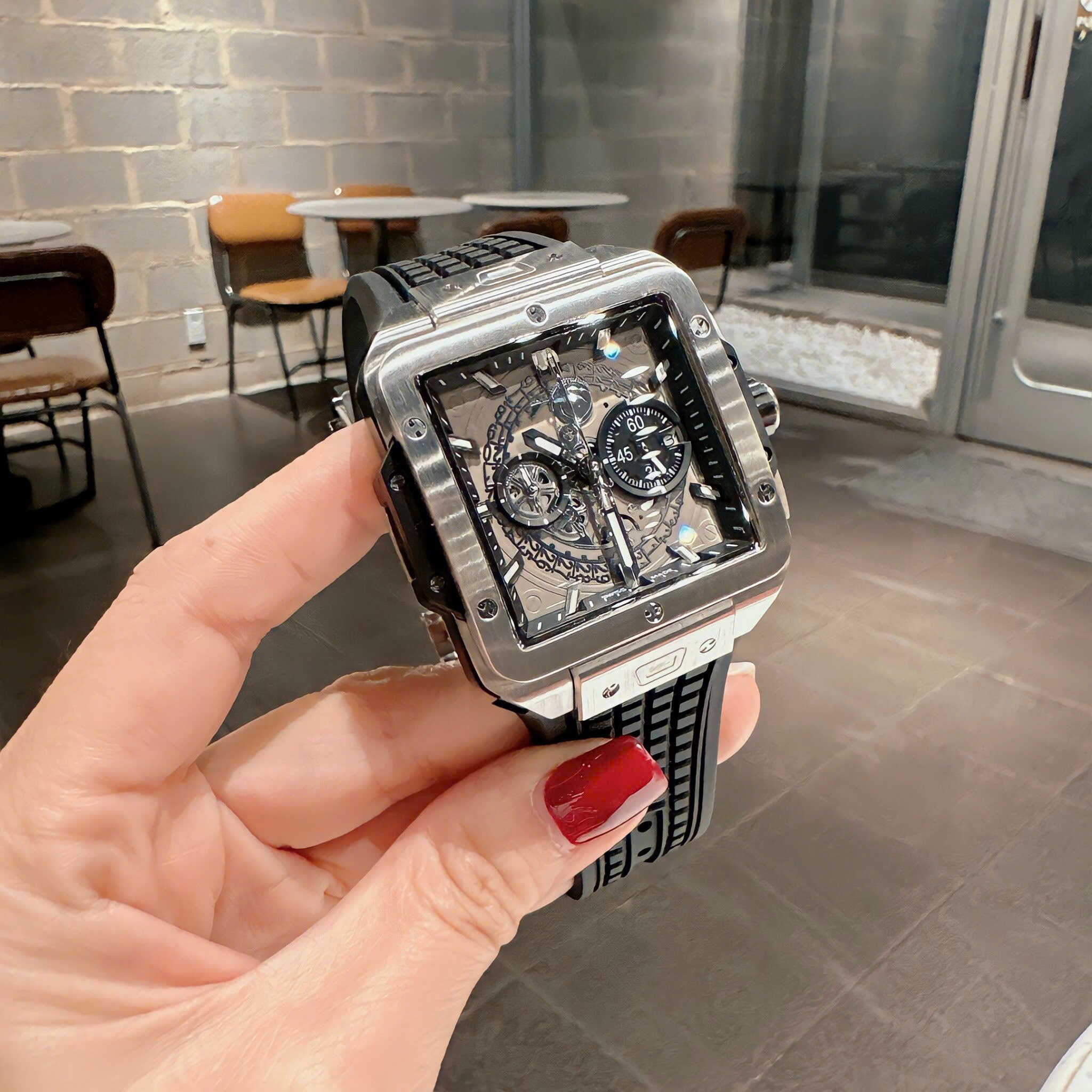 Đồng Hồ Hublot Square Bang Unico |Nam Giới |Mặt Vuông |Silver |Dây Silicone |Máy Pin (Máy Quartz) |Size 42x42mm |donghogiatot.vn