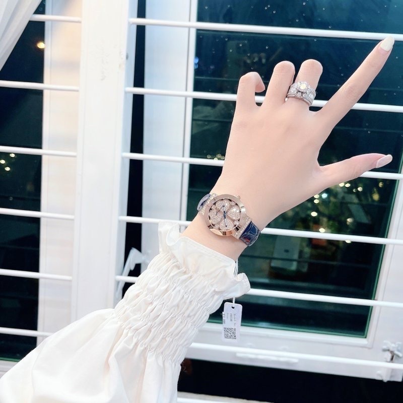 Đồng Hồ Melissa Cỏ 4 Lá |Nữ Giới |Đính Đá |Rose Gold |Dây Da Xanh |Máy Pin (Quartz) |Size 32mm |donghogiatot.vn