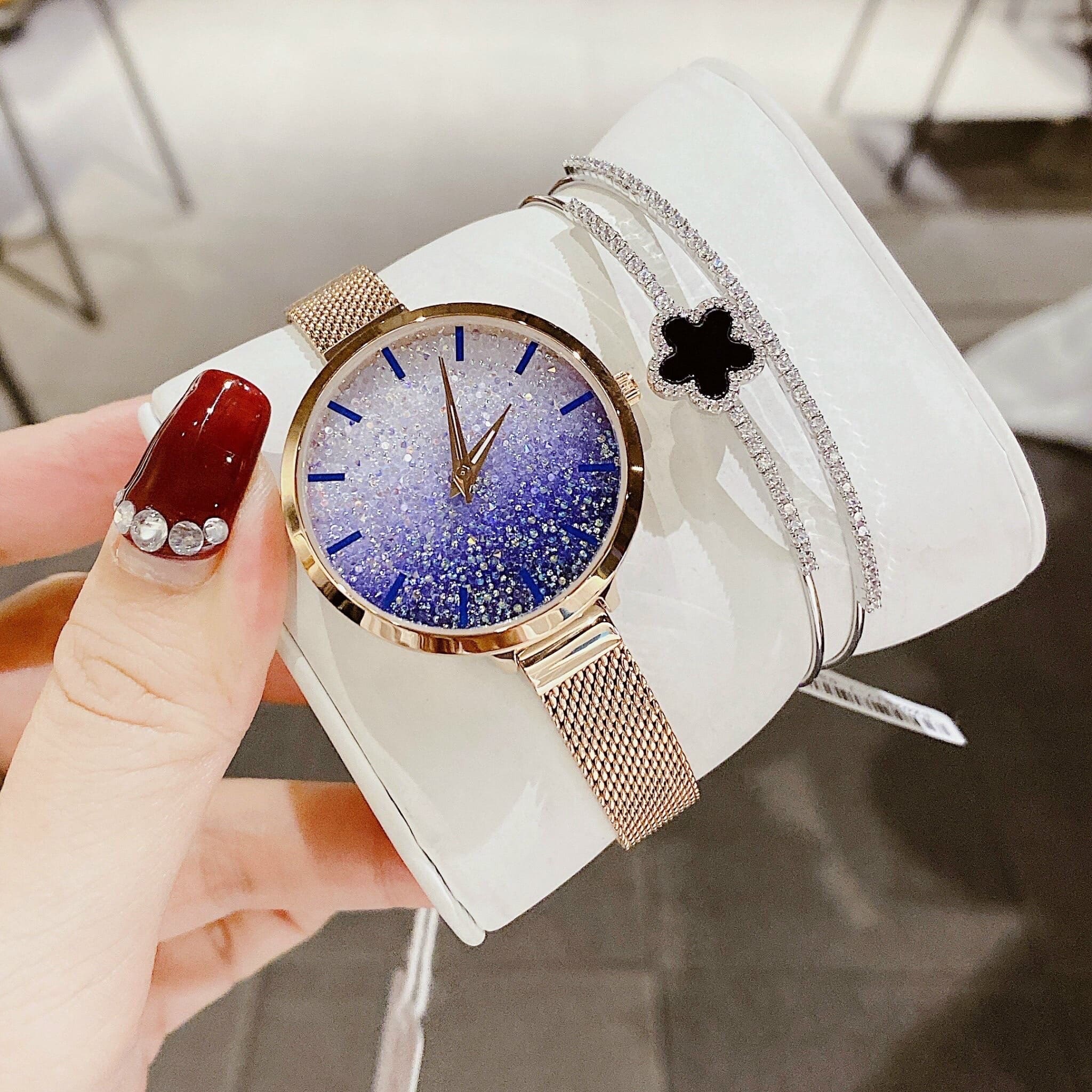 Đồng Hồ Melissa Đính Đá Nhũ Xanh |Nữ Giới |Dây Mesh Lưới Rose Gold |Máy Pin (Quartz) |Size 34mm |donghogiatot.vn