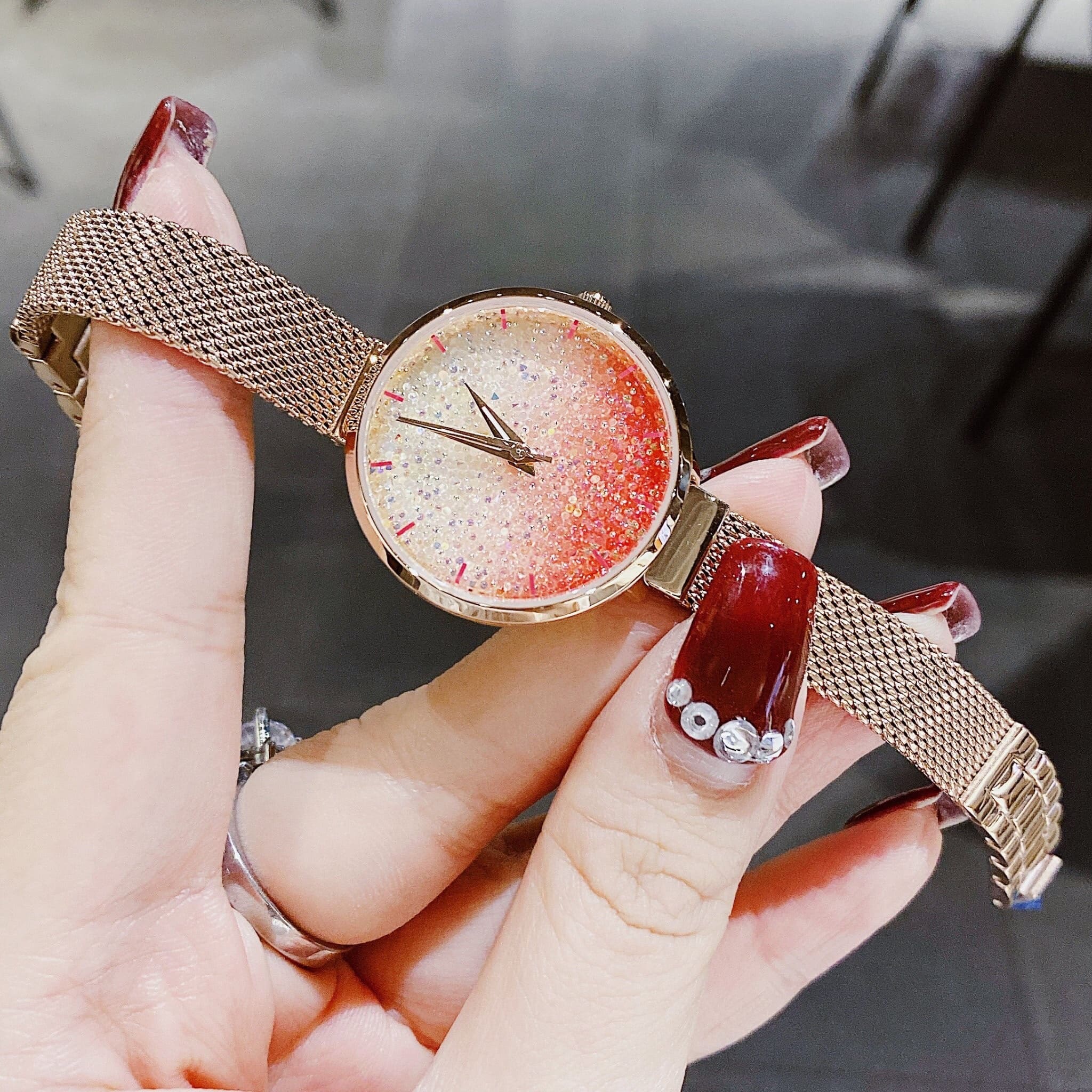 Đồng Hồ Melissa Full Đá Hồng |Nữ Giới |Dây Mesh Lưới Rose Gold |Máy Pin (Quartz) |Size 30mm |donghogiatot.vn