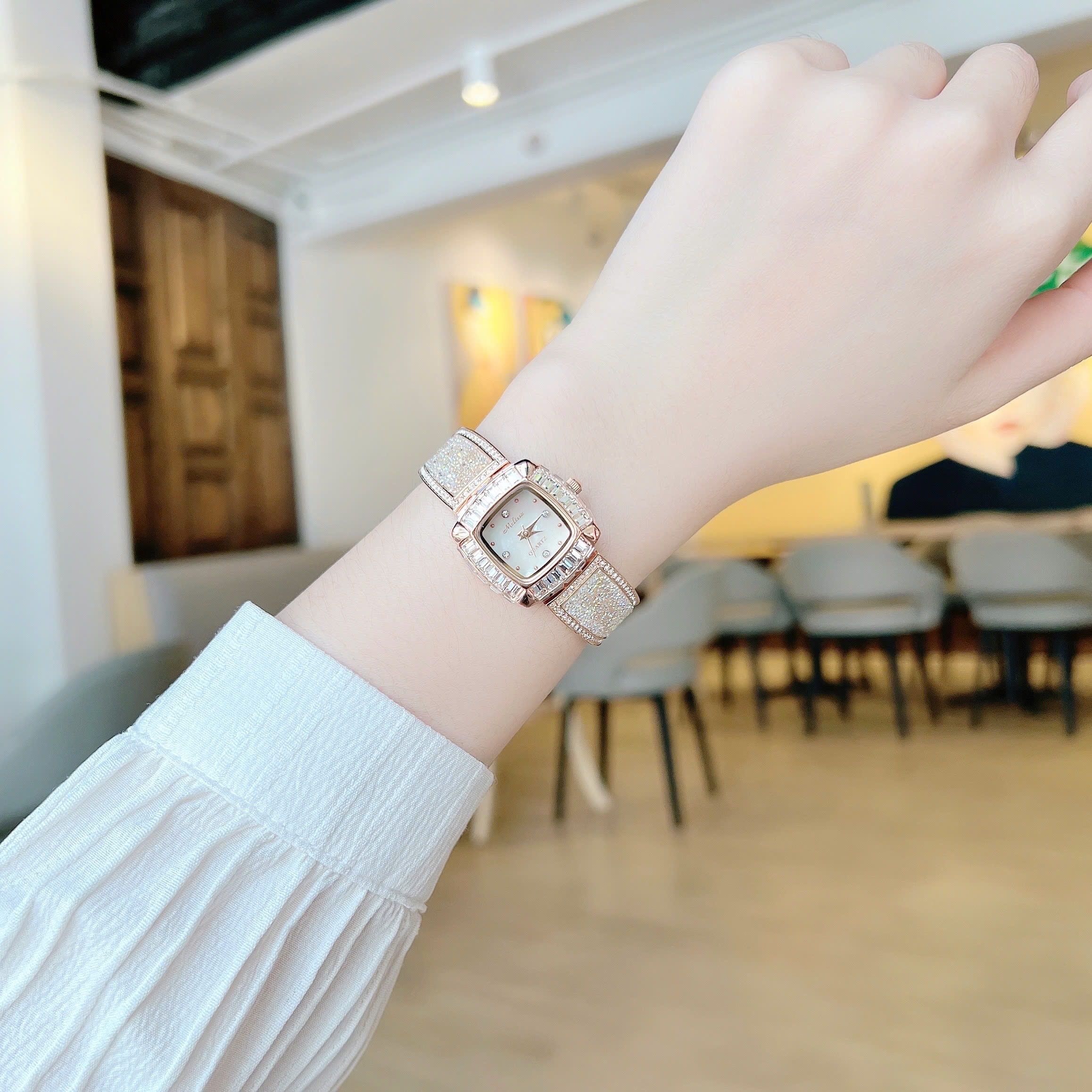 Đồng Hồ Melissa Mặt Vuông |Nữ Giới |Đính Đá |Lắc Tay Rose Gold |Máy Pin (Quartz) |Size 24mm |donghogiatot.vn