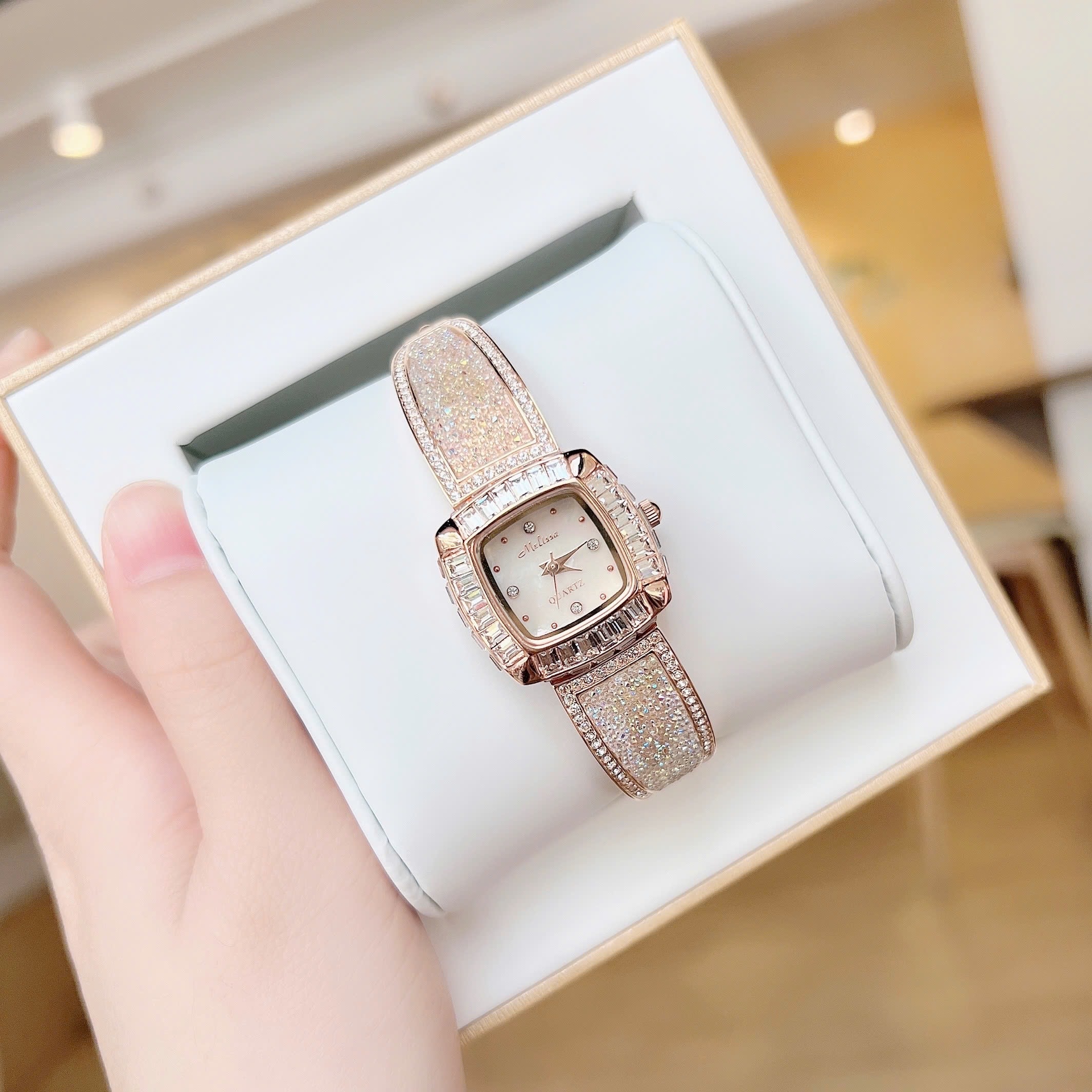 Đồng Hồ Melissa Mặt Vuông |Nữ Giới |Đính Đá |Lắc Tay Rose Gold |Máy Pin (Quartz) |Size 24mm |donghogiatot.vn