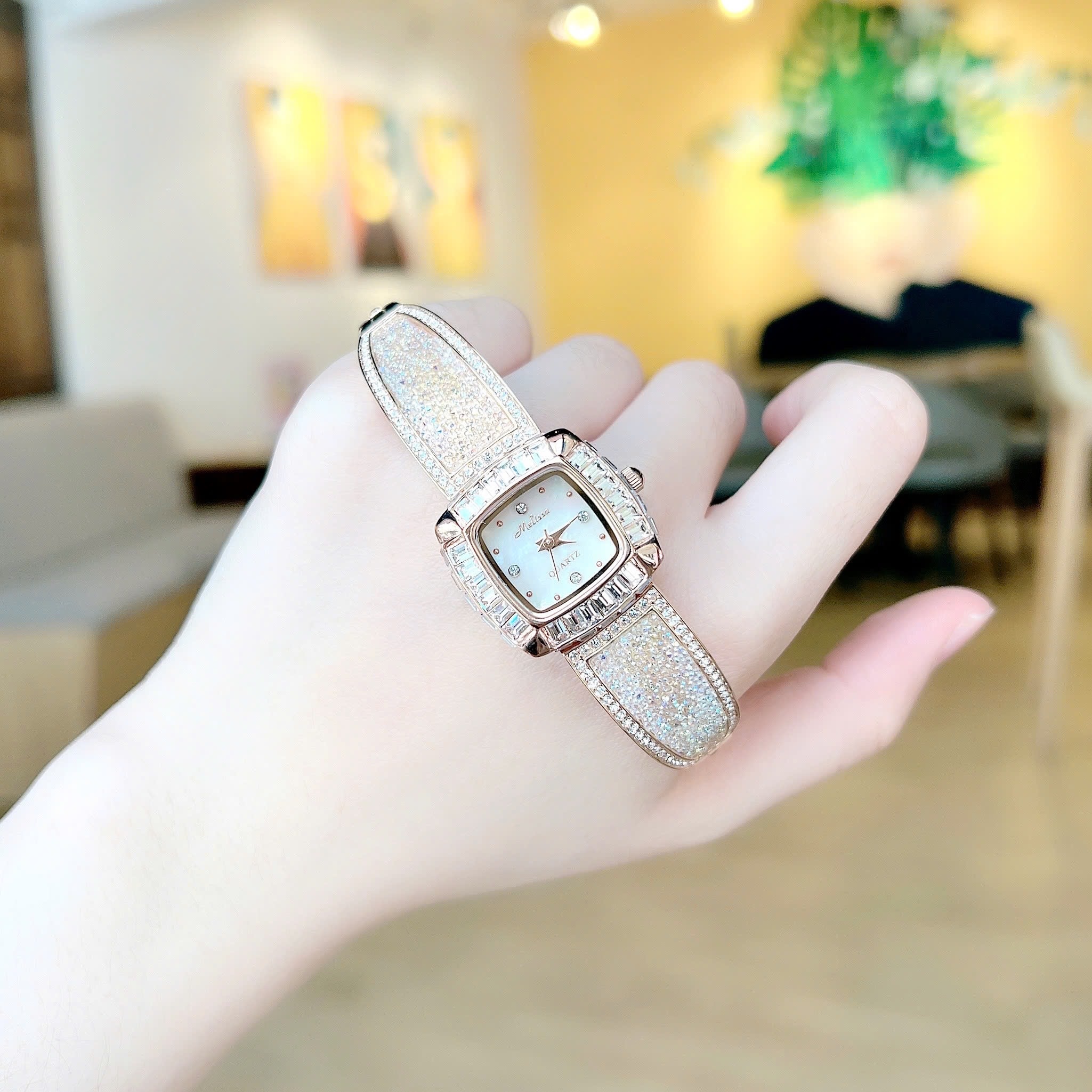 Đồng Hồ Melissa Mặt Vuông |Nữ Giới |Đính Đá |Lắc Tay Rose Gold |Máy Pin (Quartz) |Size 24mm |donghogiatot.vn