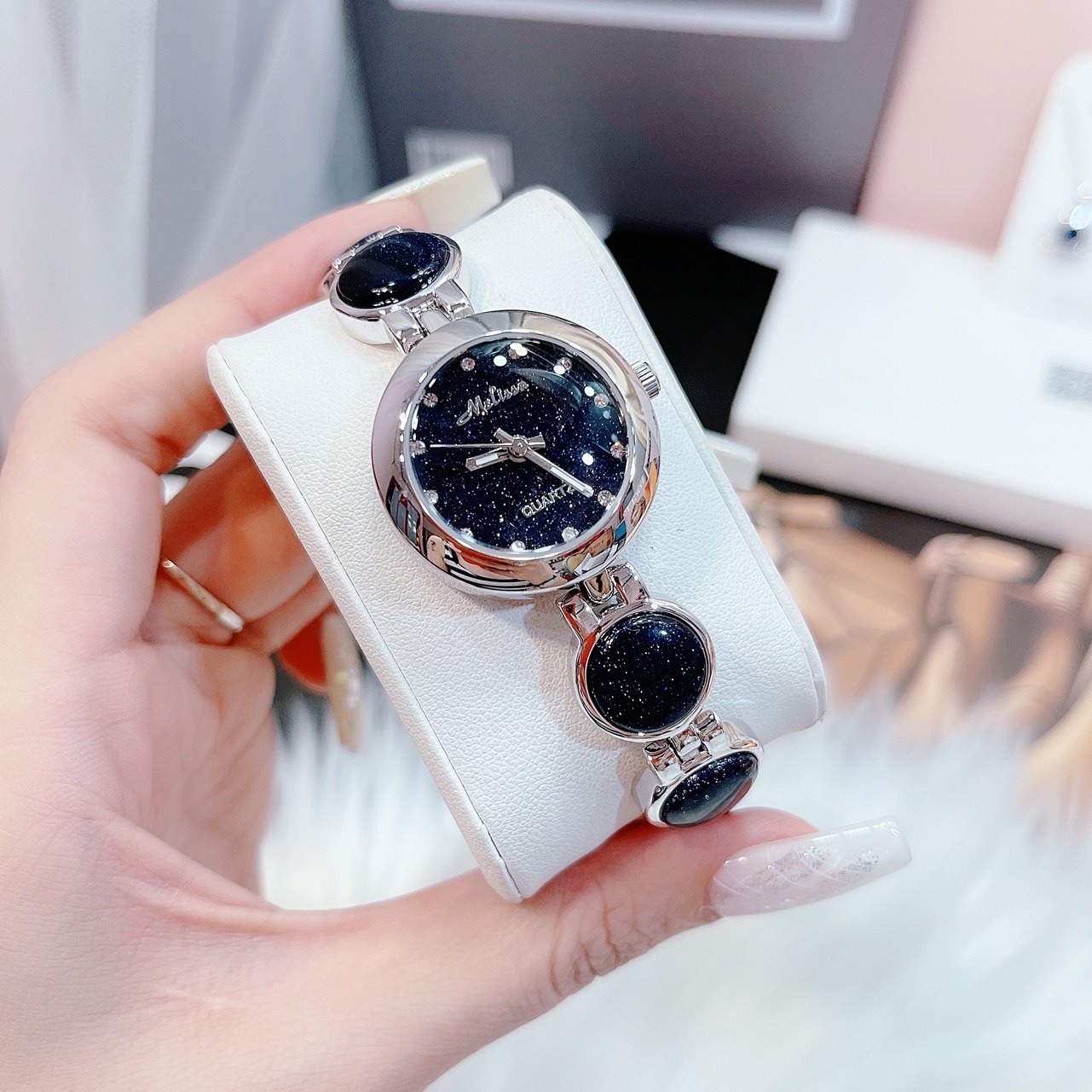 Đồng Hồ Melissa Mặt Đính Đá |Nữ Giới |Silver |Lắc Tay Xanh Dương |Máy Pin (Quartz) |Size 28mm |donghogiatot.vn