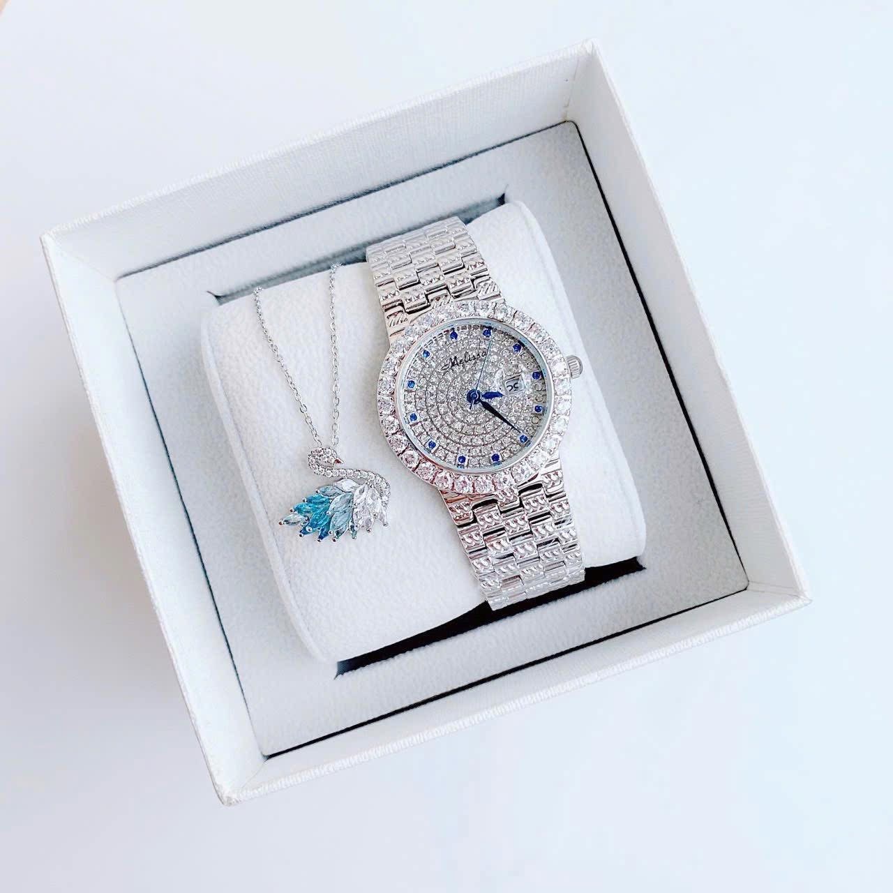 Đồng Hồ Melissa Mặt Tròn |Nữ Giới |Đính Đá Xanh |Dây Kim Loại Silver |Máy Pin (Quartz) |Size 32mm |donghogiatot.vn