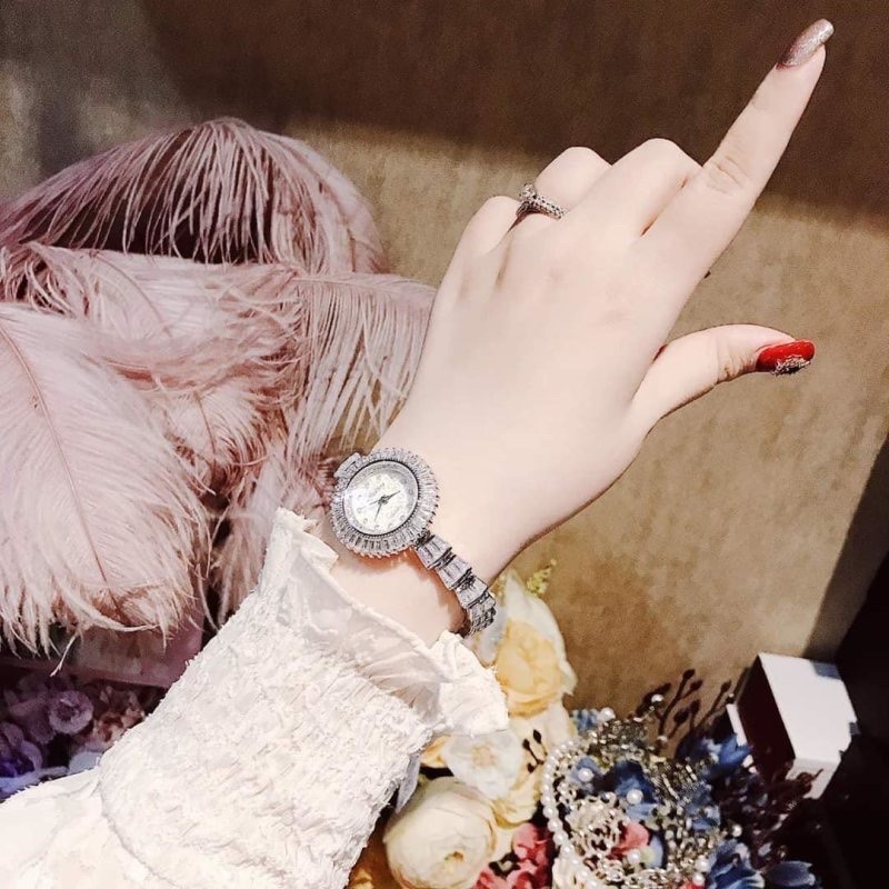 Đồng Hồ Melissa Mặt Họa Tiết |Nữ Giới |Silver |Vòng Tay Đính Đá Pha Lê |Máy Pin (Quartz) |Size 33mm |donghogiatot.vn