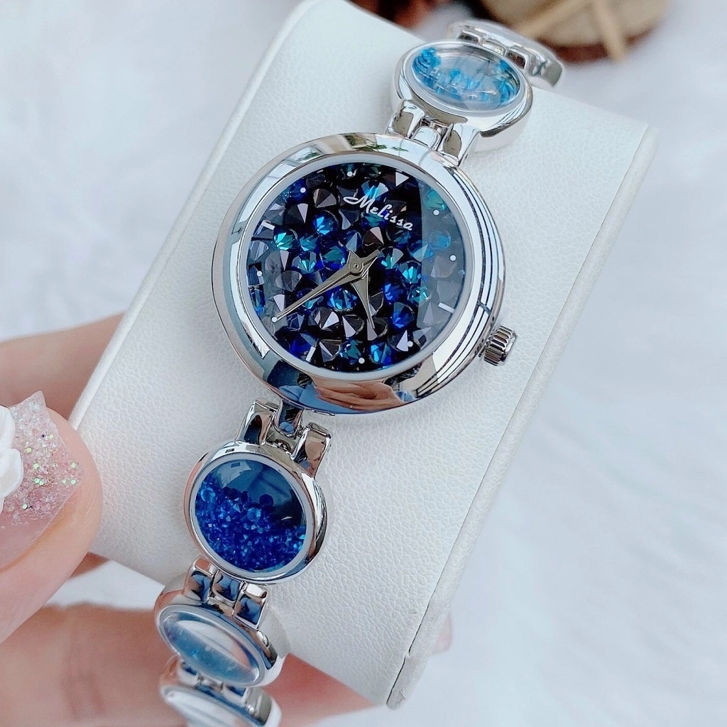 Đồng Hồ Melissa Mặt Tròn |Nữ Giới |Silver |Lắc Tay Đính Đá Rơi Xanh Dương |Máy Pin (Quartz) |Size 28mm |donghogiatot.vn