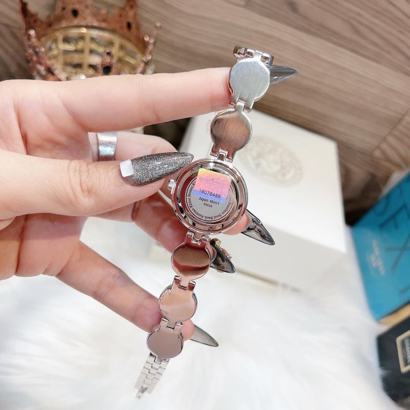 Đồng Hồ Melissa Mặt Tròn |Nữ Giới |Silver |Lắc Tay Đính Đá Rơi Xanh Dương |Máy Pin (Quartz) |Size 28mm |donghogiatot.vn