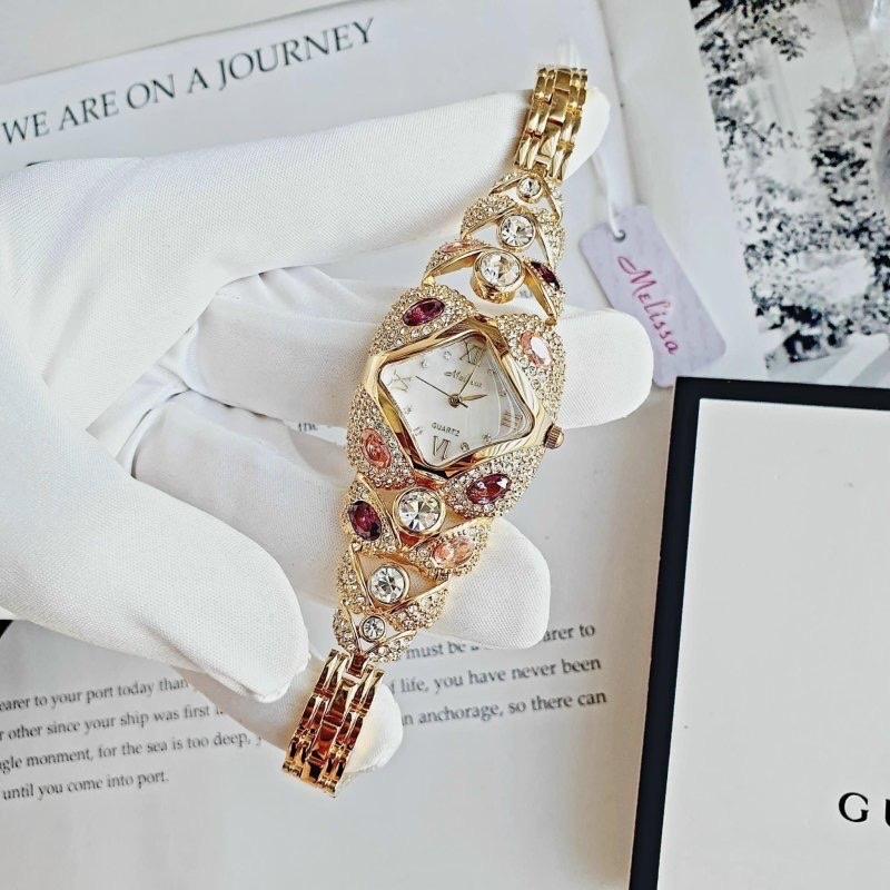 Đồng Hồ Melissa Mặt Vuông |Nữ Giới |Đính Đá Nhiều Màu |Lắc Tay Vàng Gold |Máy Pin (Quartz) |Size 38mm |donghogiatot.vn