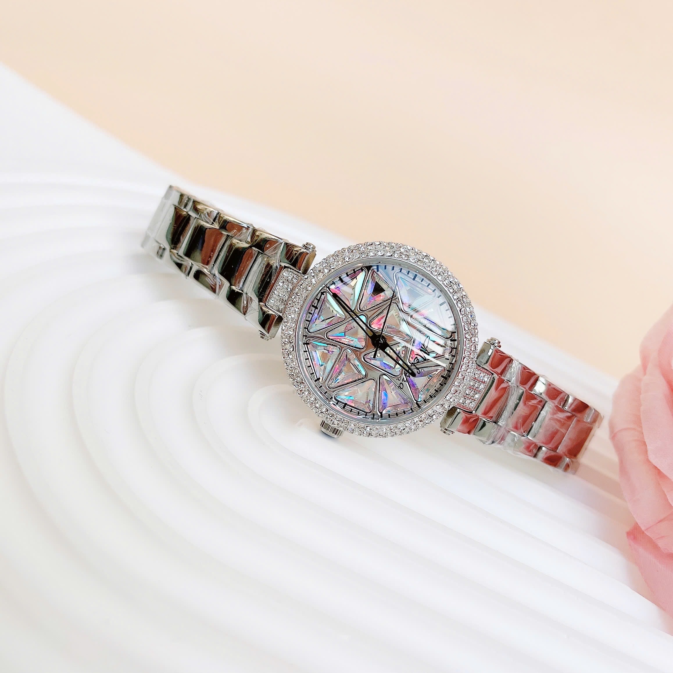 Đồng Hồ Melissa Mặt Xoay |Nữ Giới |Đính Pha Lê Màu |Dây Kim Loại |Máy Pin (Quartz) |Size 35mm |donghogiatot.vn