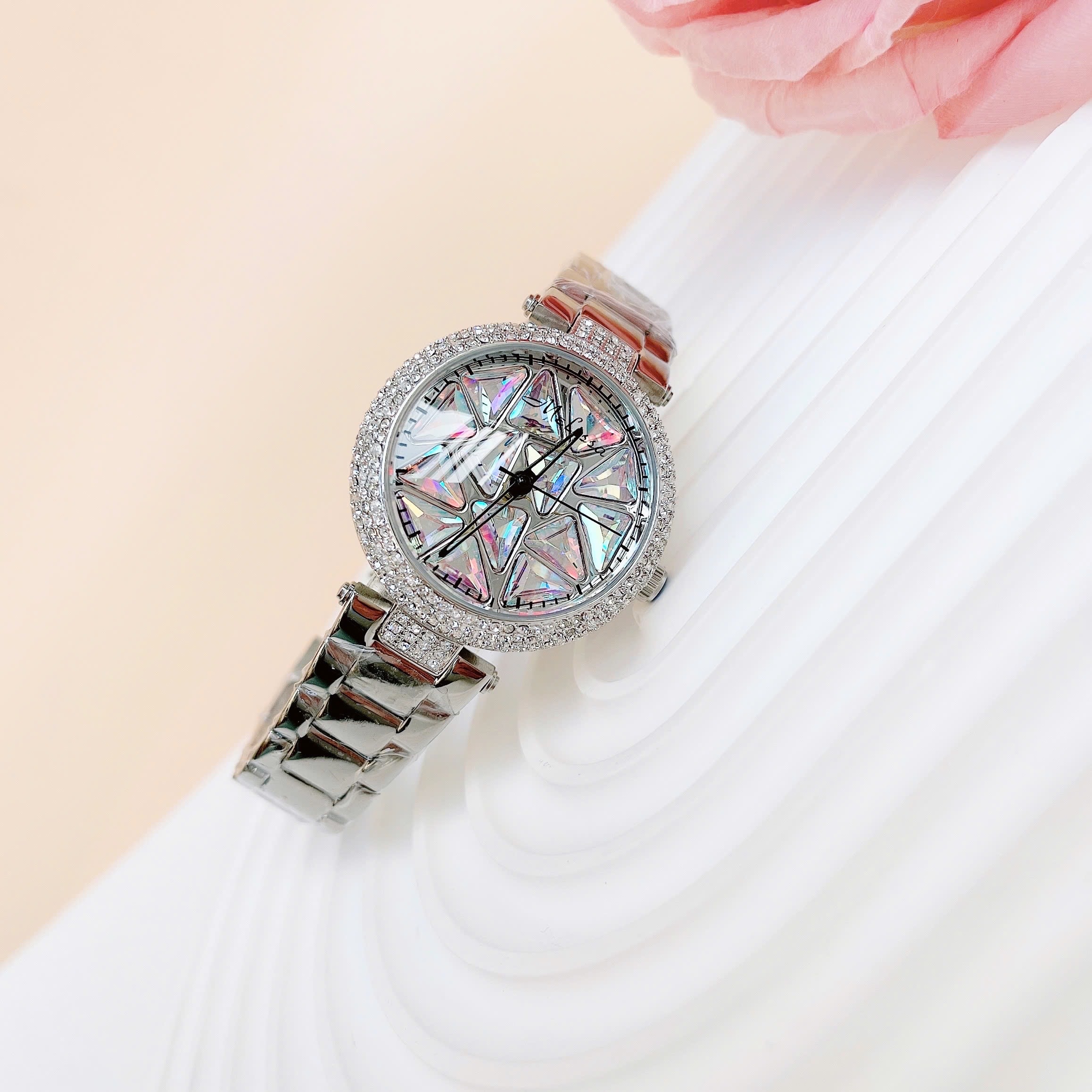 Đồng Hồ Melissa Mặt Xoay |Nữ Giới |Đính Pha Lê Màu |Dây Kim Loại |Máy Pin (Quartz) |Size 35mm |donghogiatot.vn