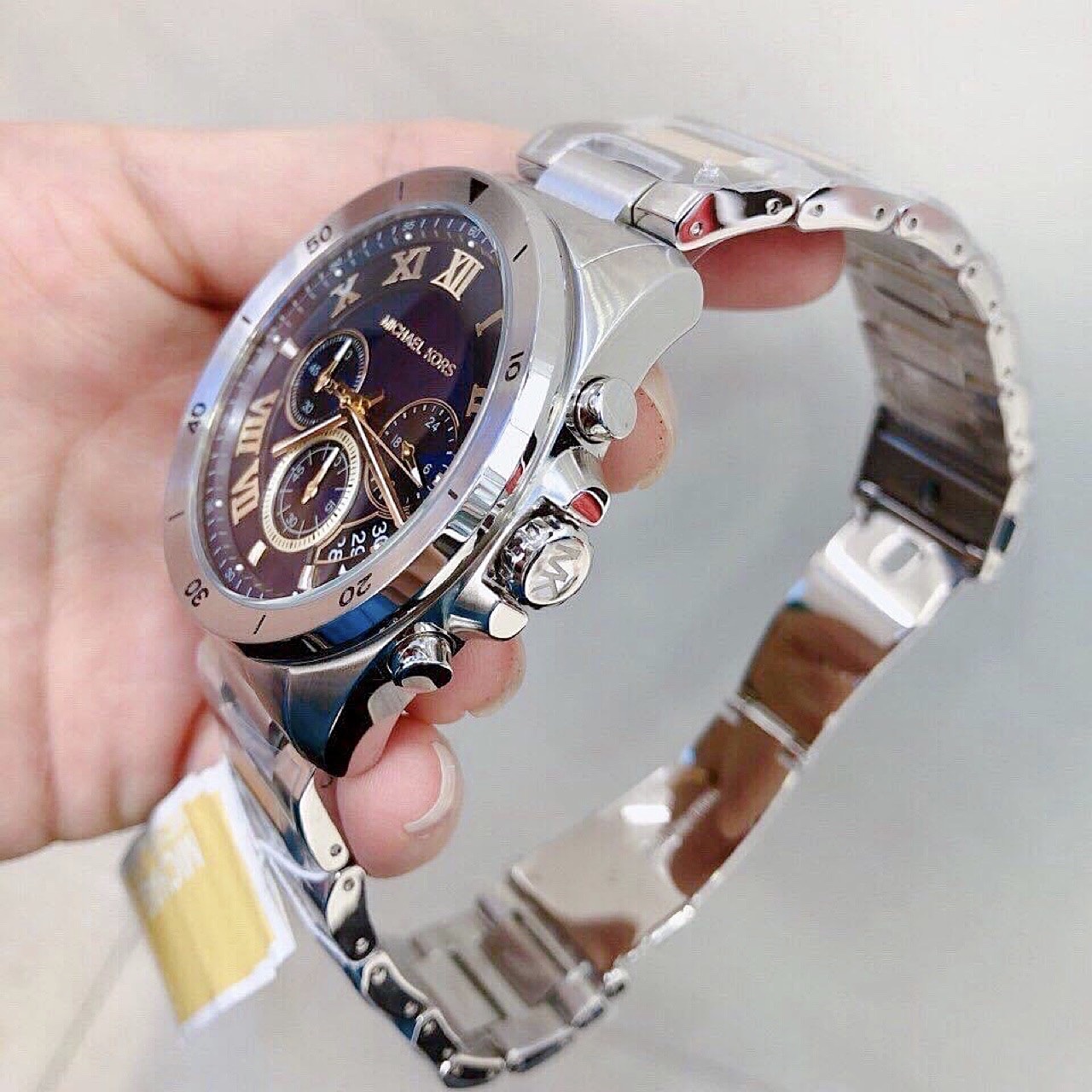 Đồng Hồ Michael Kors Brecken |Nam Giới |Mặt Xanh Dương |Dây Kim Loại Silver |Máy Pin (Quartz) |Size 45mm |donghogiatot.vn