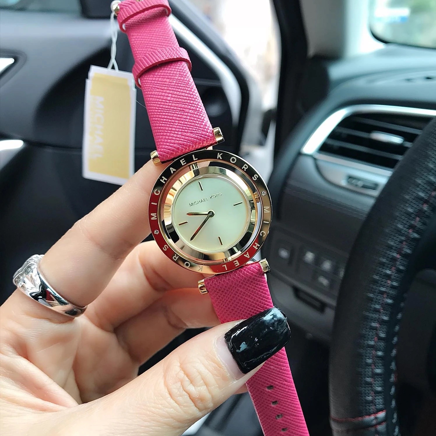 Đồng Hồ Michael Kors Averi |Nữ Giới |Mặt Xoay |Dây Da Hồng |Máy Pin (Quartz) |Size 33mm |donghogiatot.vn