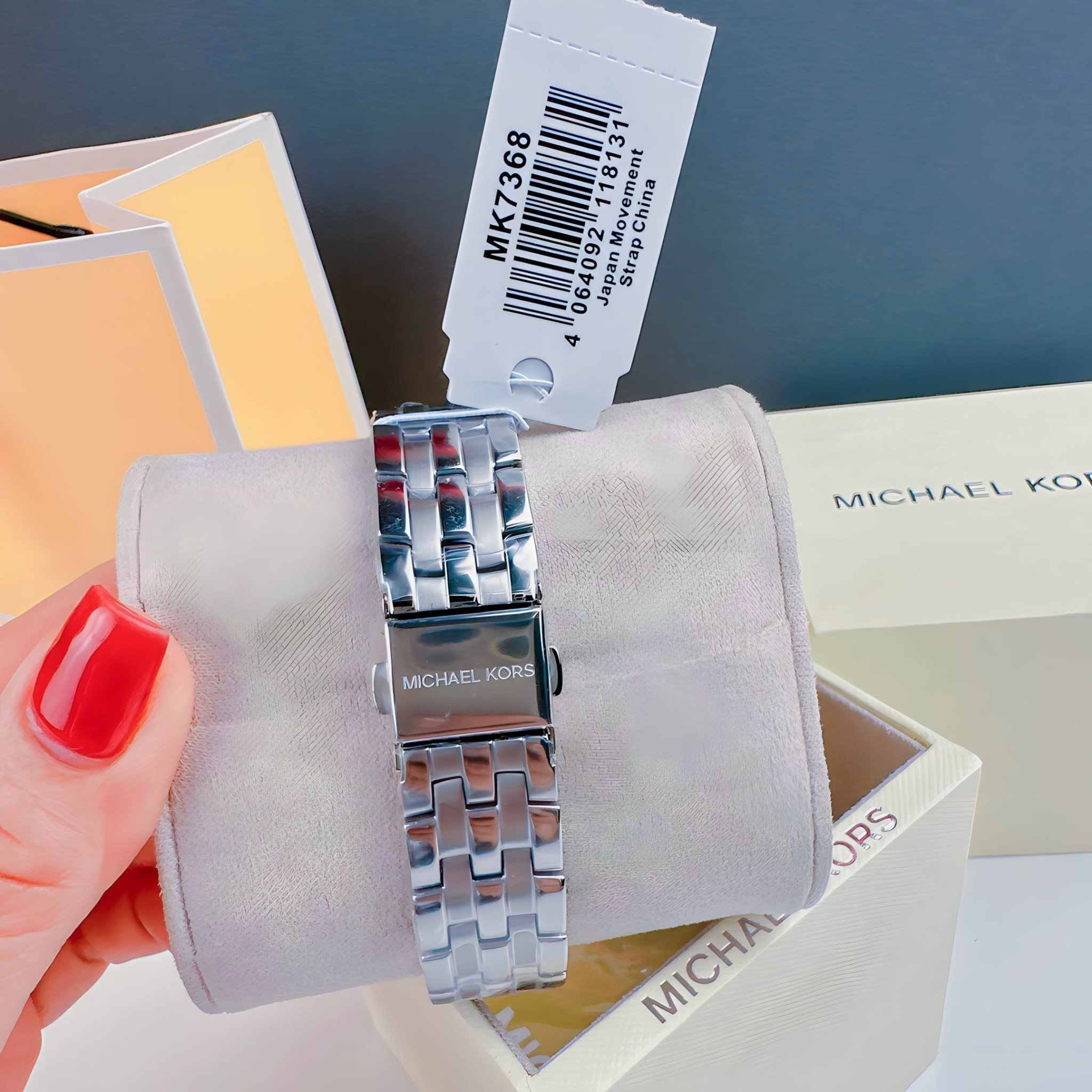 Đồng Hồ Michael Kors Baguette Rainbow |Nữ Giới |Mặt Full Đá |Dây Kim Loại |Máy Pin (Quartz) |Size 36mm |donghogiatot.vn