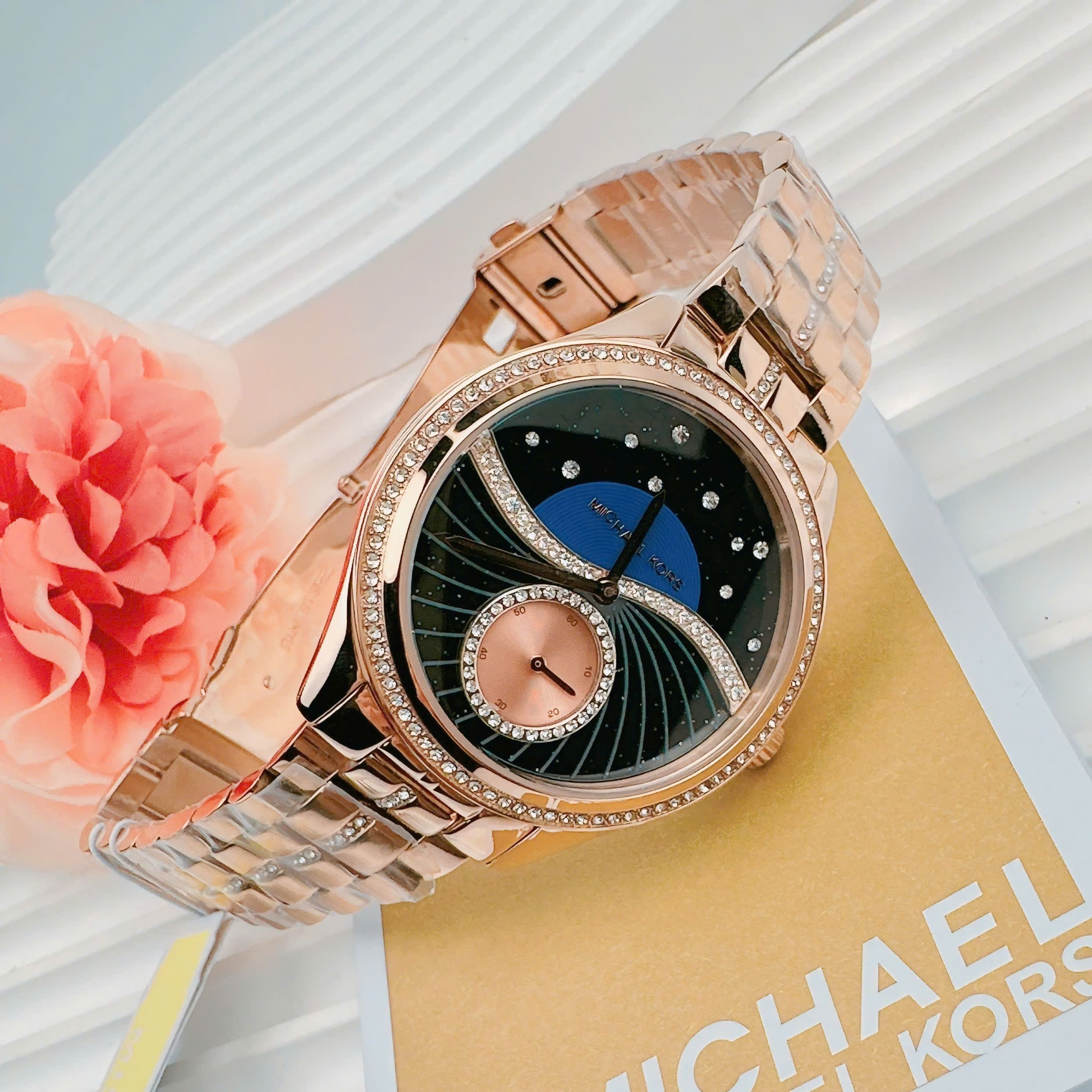 Đồng Hồ Michael Kors Bầu Trời Sao |Nữ Giới |Mặt Xanh Dương |Dây Kim Loại Rose Gold |Máy Pin (Quartz) |Size 38mm |donghogiatot.vn