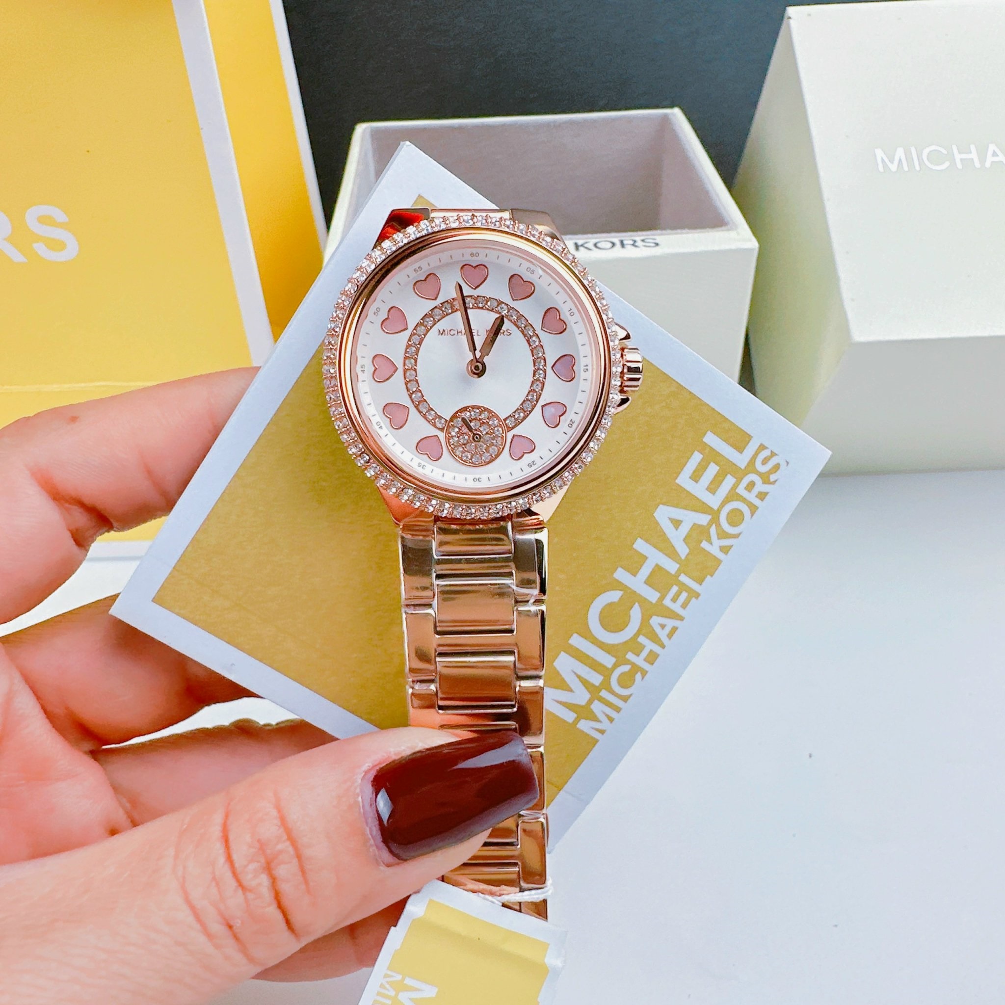 Đồng Hồ Michael Kors Camille |Nữ Giới |Rose Gold |Đính Đá |Dây Kim Loại |Máy Pin (Quartz) |Size 33mm |donghogiatot.vn
