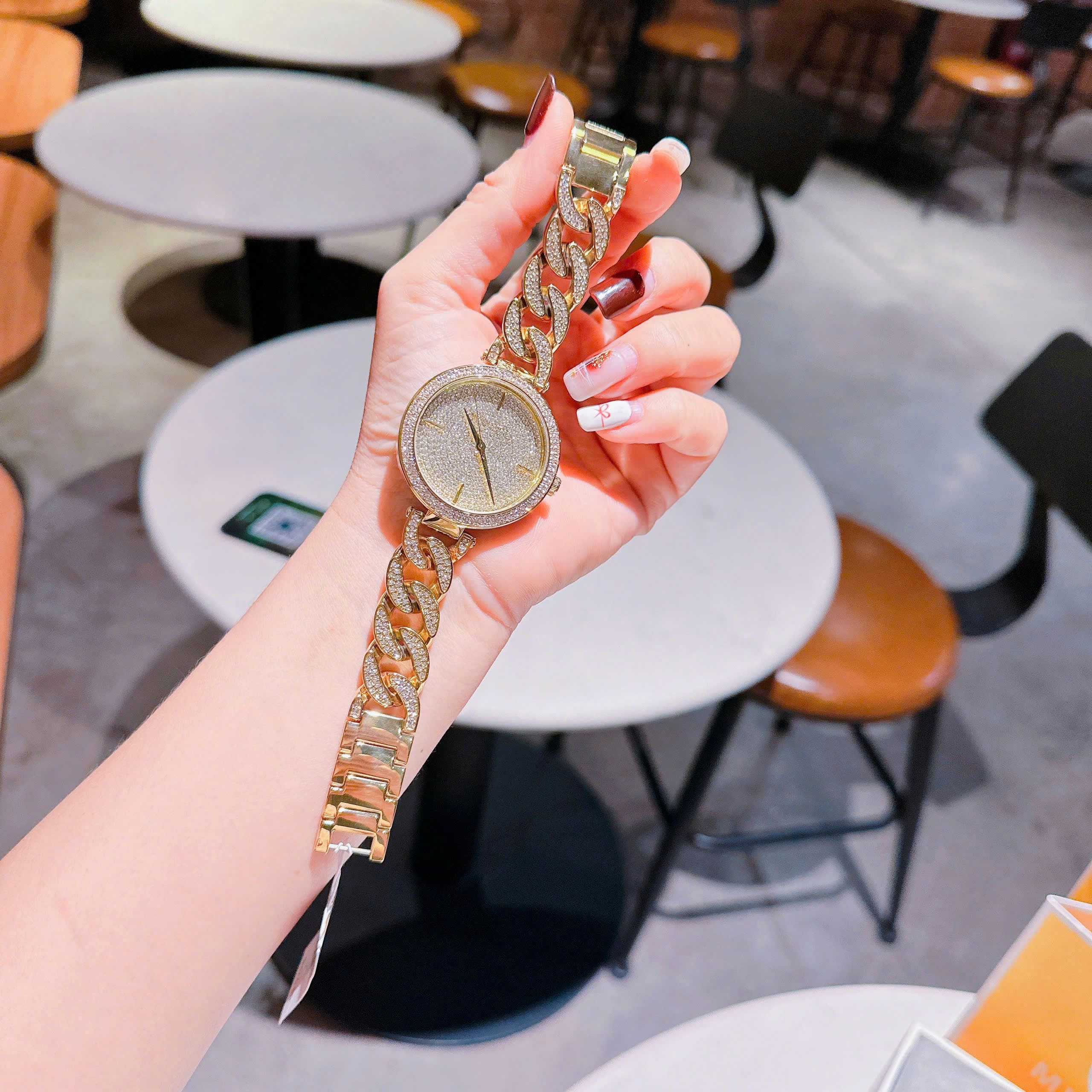 Đồng Hồ Michael Kors Catelyn |Nữ Giới |Mặt Full Đá |Lắc Tay Vàng Gold |Máy Pin (Quartz) |Size 38mm |donghogiatot.vn