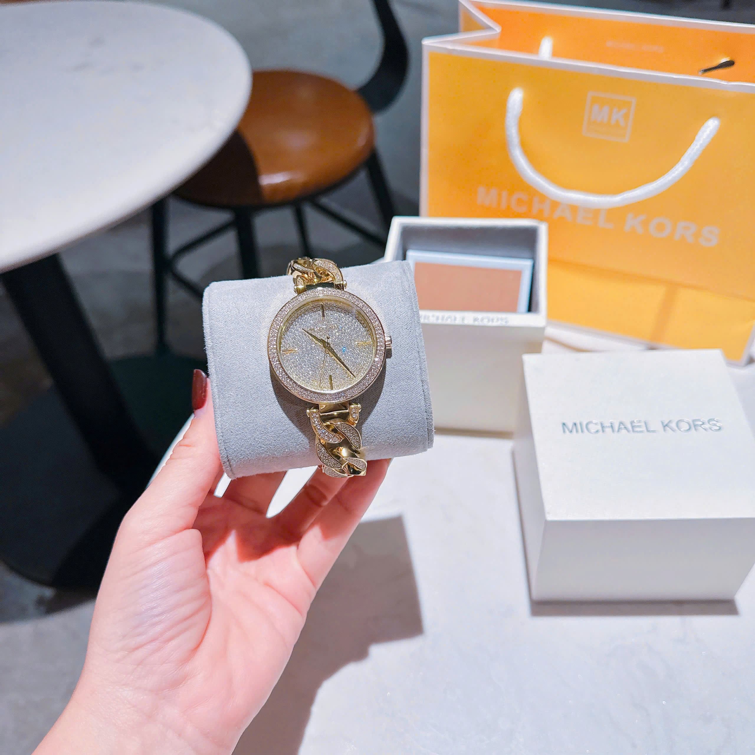 Đồng Hồ Michael Kors Catelyn |Nữ Giới |Mặt Full Đá |Lắc Tay Vàng Gold |Máy Pin (Quartz) |Size 38mm |donghogiatot.vn