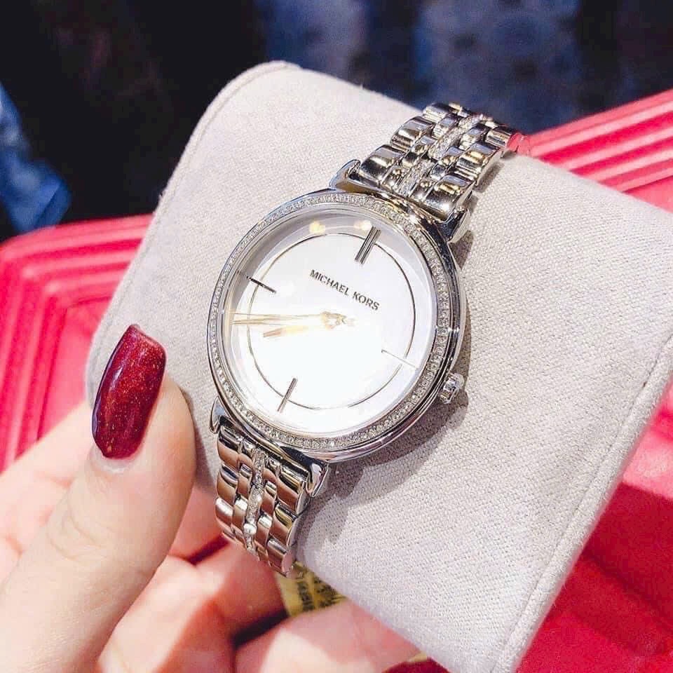 Đồng Hồ Michael Kors Cinthia |Nữ Giới |Mặt Trắng |Dây Kim Loại Silver |Máy Pin (Quartz) |Size 33mm |donghogiatot.vn