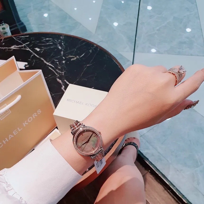 Đồng Hồ Michael Kors Cinthia |Nữ Giới |Mặt Xà Cừ Xanh |Dây Kim Loại Demi Rose |Máy Pin (Quartz) |Size 33mm |donghogiatot.vn