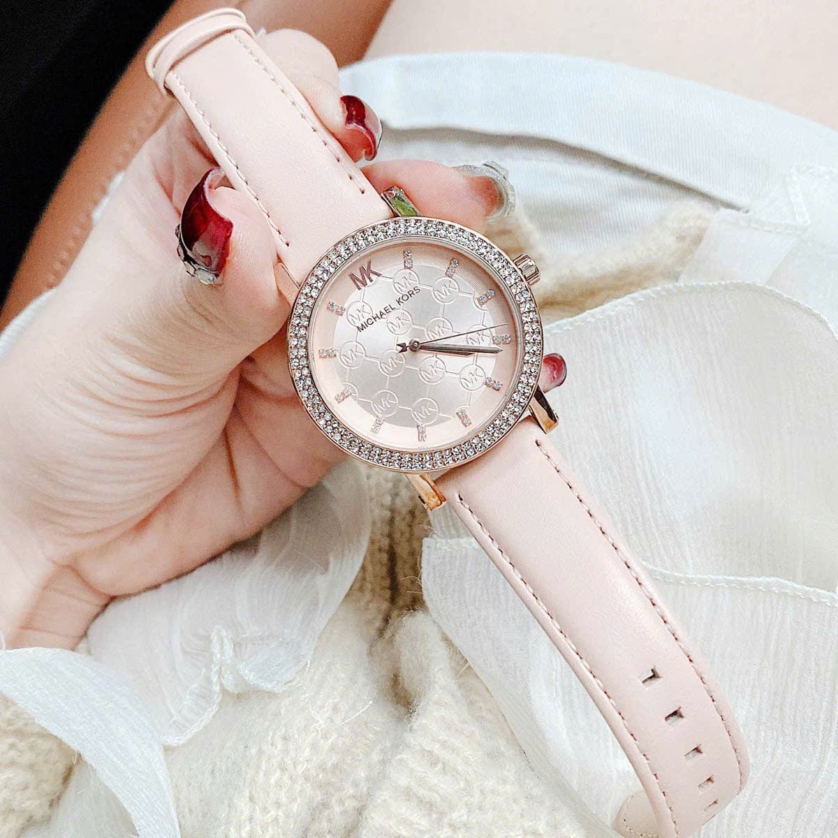 Đồng Hồ Michael Kors Corey |Nữ Giới |Rose Gold |Dây Da Hồng |Máy Pin (Quartz) |Size 36mm |donghogiatot.vn