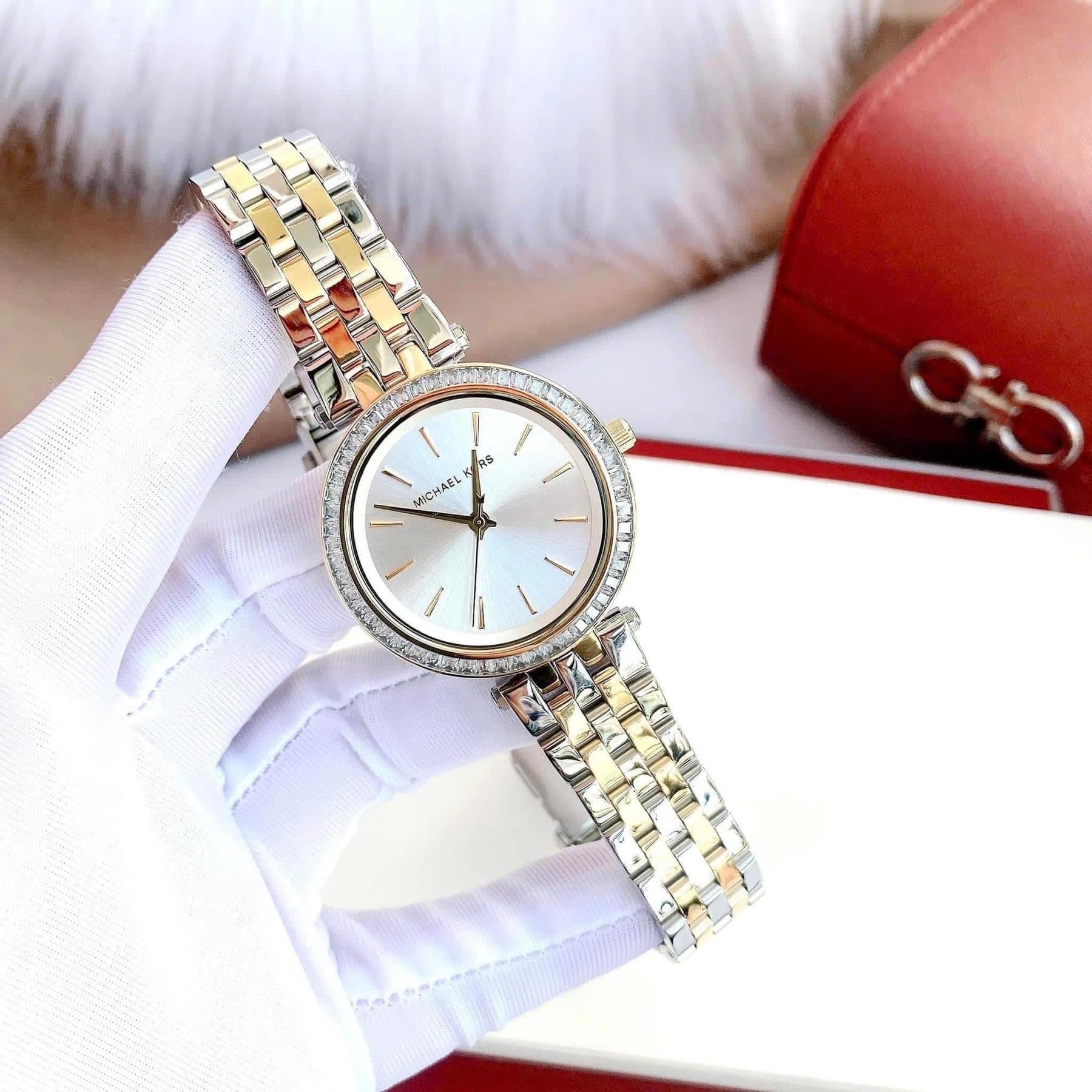 Đồng Hồ Michael Kors Darci |Nữ Giới |Đính Đá |Dây Kim Loại Demi Vàng |Máy Pin (Quartz) |Size 33mm |donghogiatot.vn