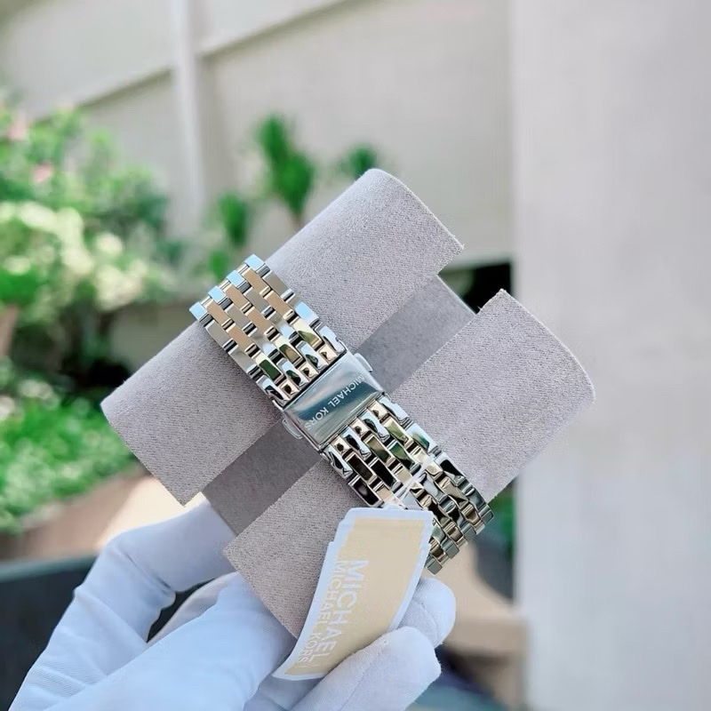 Đồng Hồ Michael Kors Darci |Nữ Giới |Đính Đá Swarovski |Dây Kim Loại Demi Vàng |Máy Pin (Quartz) |Size 39mm |Donghogiatot.vn