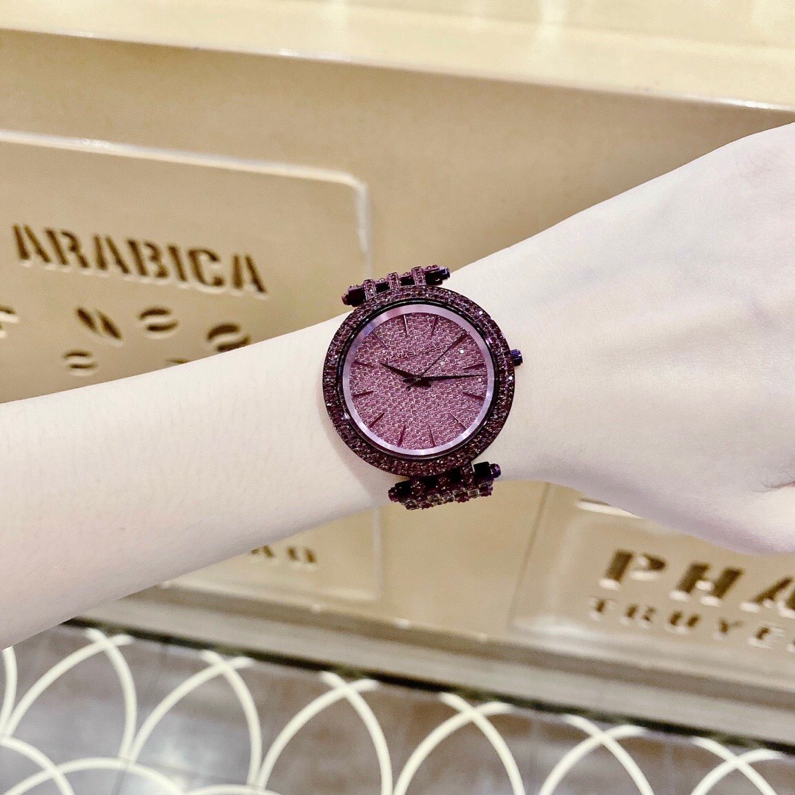 Đồng Hồ Michael Kors Darci |Nữ Giới |Mặt Full Đá |Dây Kim Loại Tím |Máy Pin (Quartz) |Size 38mm |donghogiatot.vn