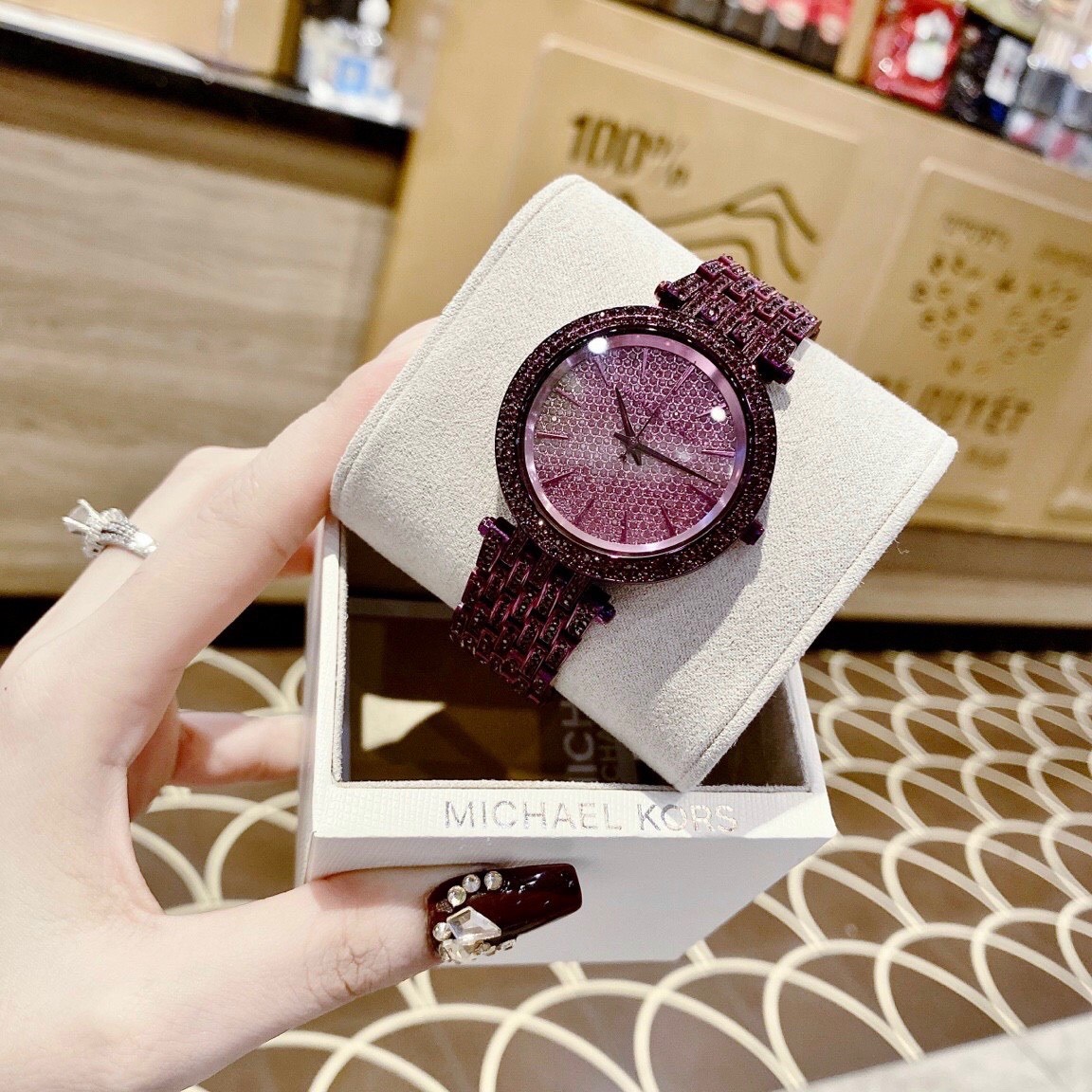 Đồng Hồ Michael Kors Darci |Nữ Giới |Mặt Full Đá |Dây Kim Loại Tím |Máy Pin (Quartz) |Size 38mm |donghogiatot.vn