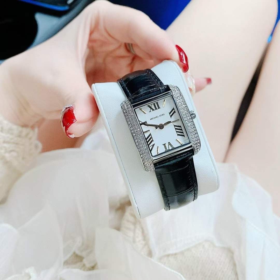 Đồng Hồ Michael Kors Emery |Nữ Giới |Mặt Chữ Nhật |Dây Da Đen |Máy Pin (Quartz) |Size 33mm |donghogiatot.vn