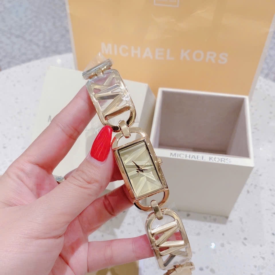 Đồng Hồ Michael Kors Empire |Nữ Giới |Mặt Chữ Nhật |Vàng Gold |Lắc Tay |Máy Pin (Quartz) |Size 30mm |donghogiatot.vn