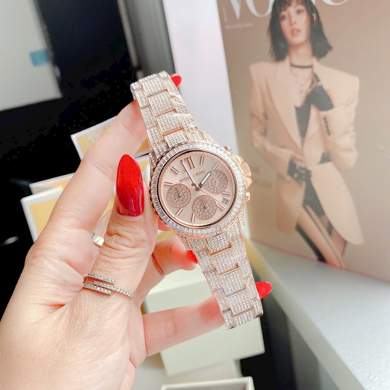 Đồng Hồ Michael Kors Everest Chronograph |Nữ Giới |Rose Gold |Dây Kim Loại |Máy Pin (Quartz) |Size 36mm |donghogiatot.vn