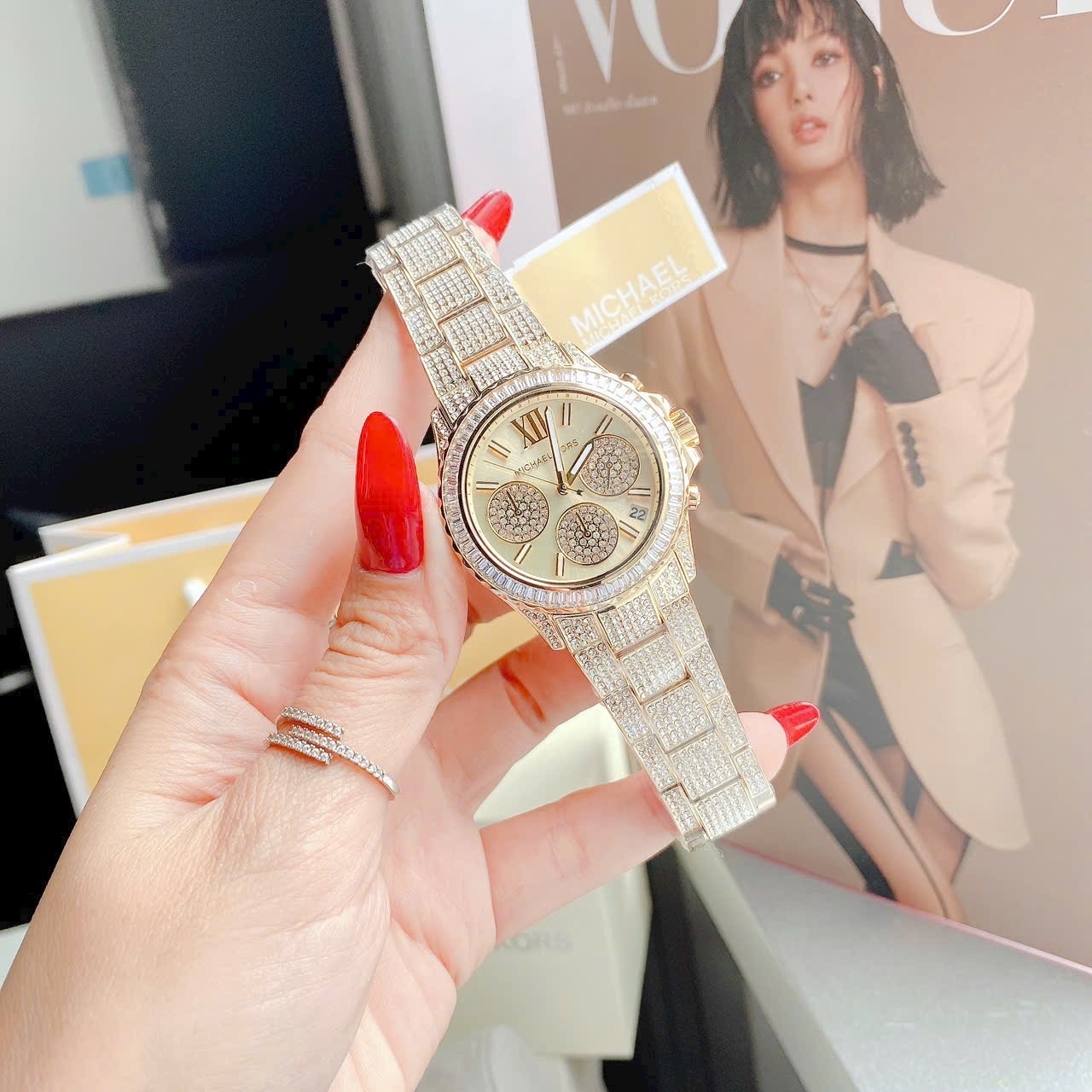 Đồng Hồ Michael Kors Everest Chronograph |Nữ Giới |Vàng Gold |Dây Kim Loại |Máy Pin (Quartz) |Size 36mm |donghogiatot.vn