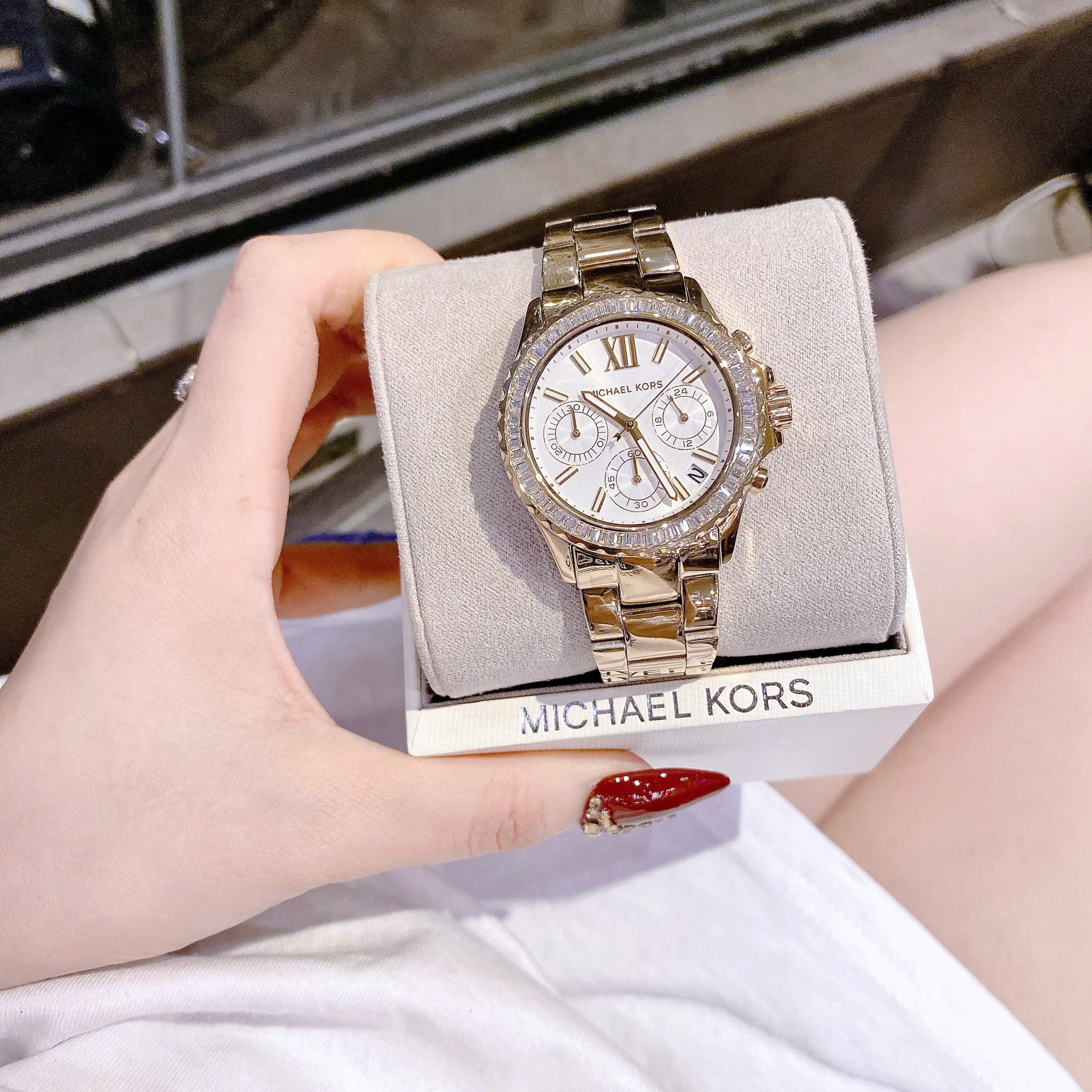 Đồng Hồ Michael Kors Everest |Nữ Giới |Choronograph |Đính Đá |Dây Kim Loại Vàng Gold |Máy Pin (Quartz) |Size 36mm |donghogiatot.vn