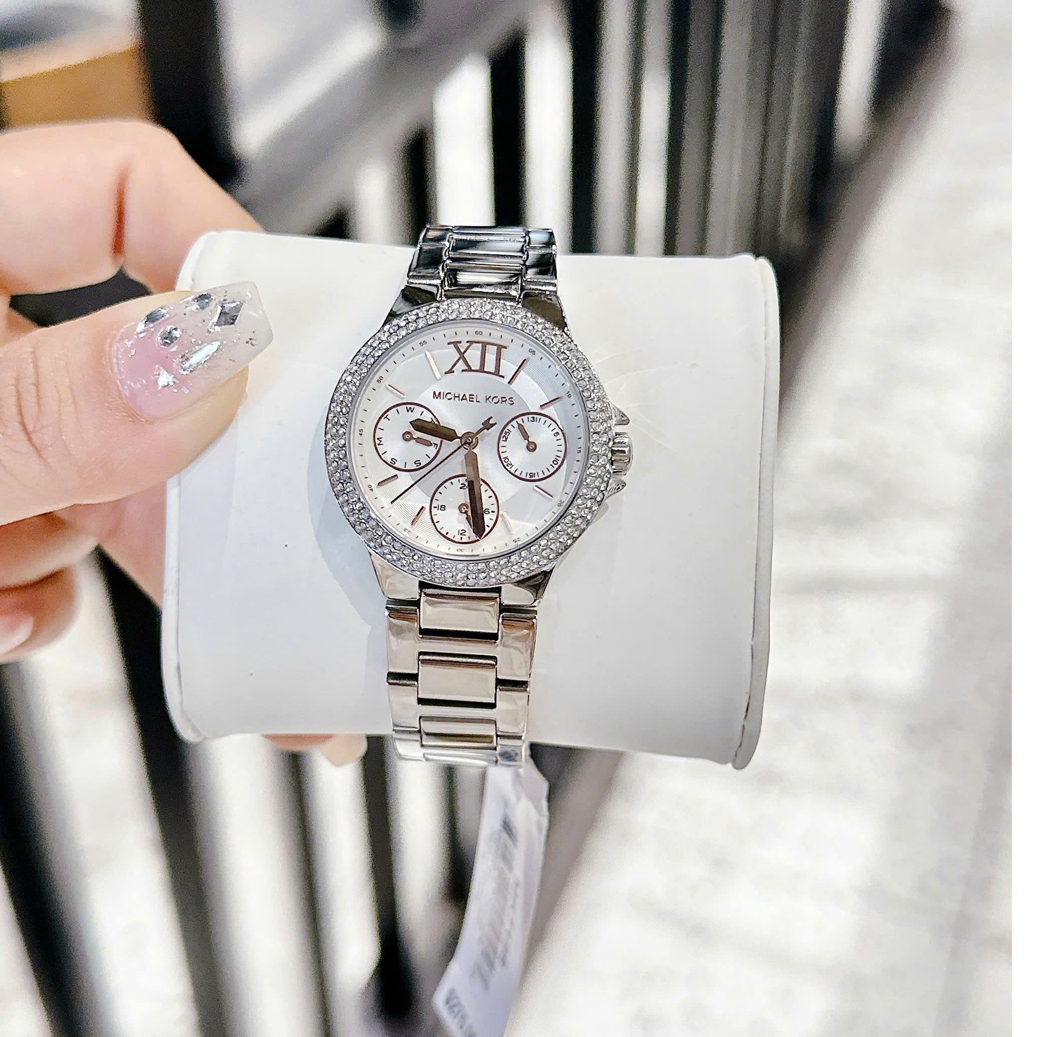 Đồng Hồ Micheal Kors Camille Chronograph |Nữ Giới |Đính Đá |Dây Kim Loại Silver |Máy Pin (Quartz) |Size 33mm |donghogiatot.vn